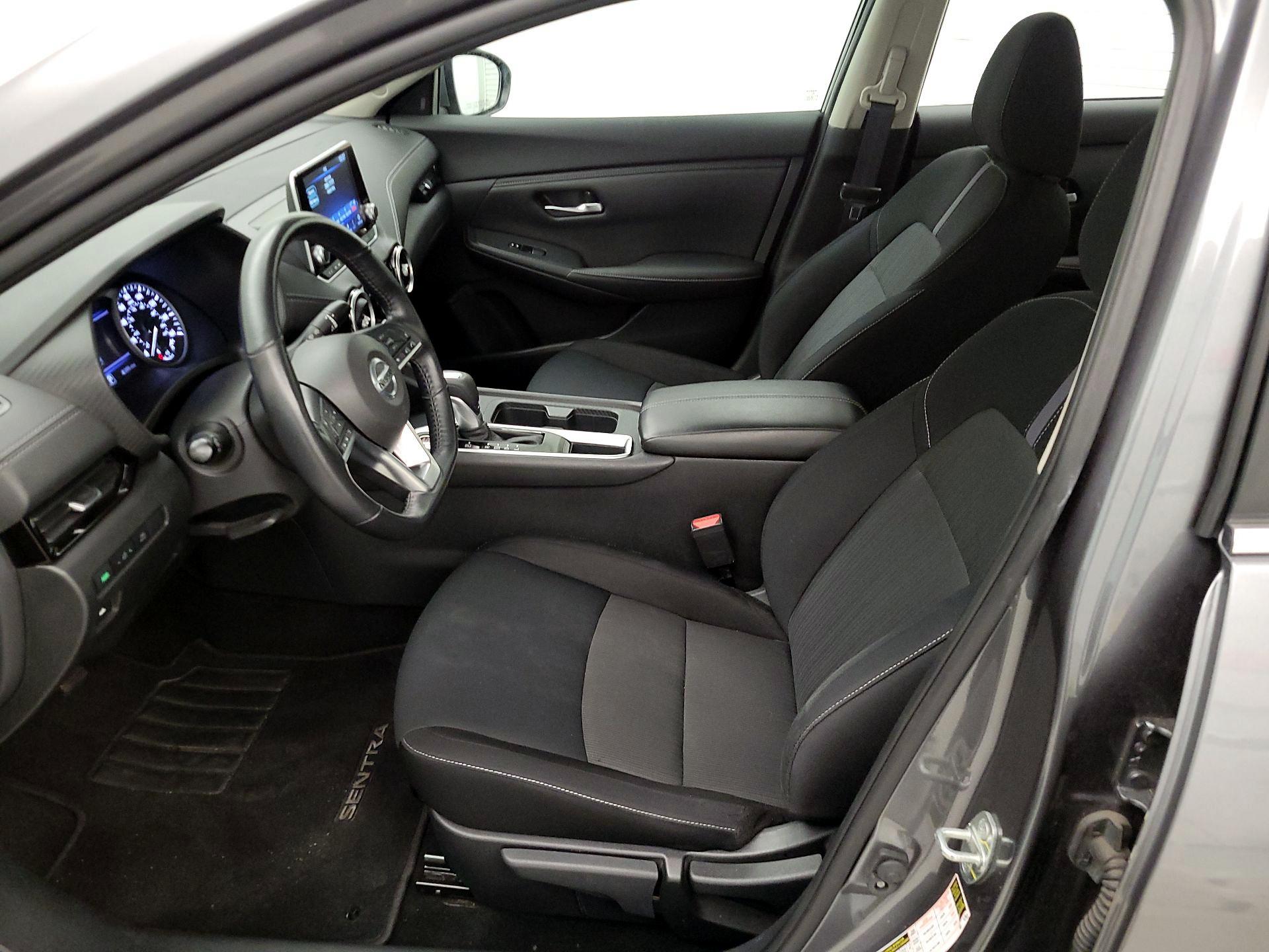 Thumbnail: 2022 Nissan Sentra - 11