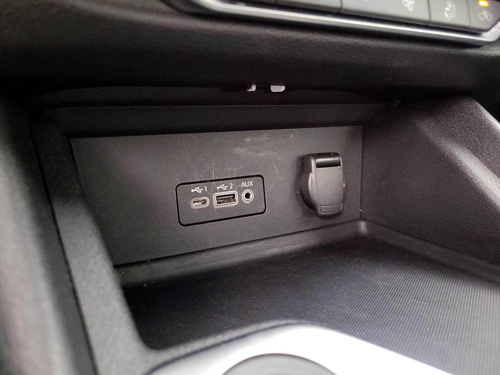 Thumbnail: 2022 Nissan Sentra - 18