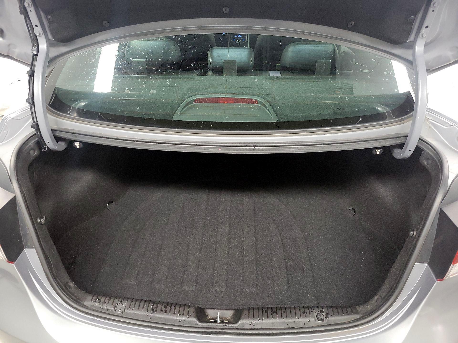 Thumbnail: 2014 Hyundai Elantra - 19