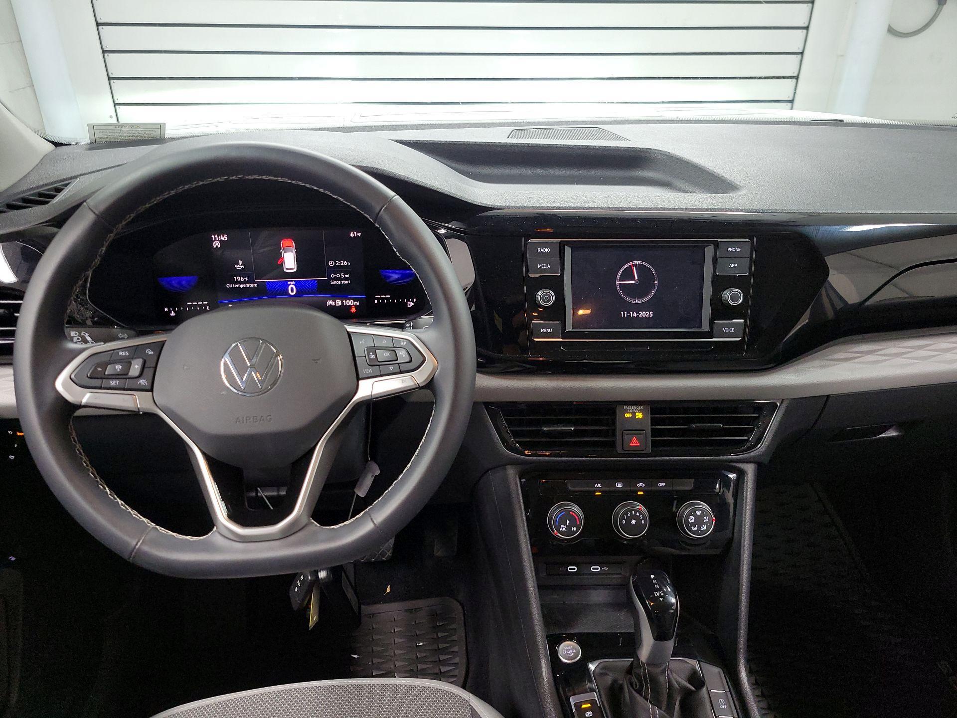 Thumbnail: 2024 Volkswagen Taos - 9