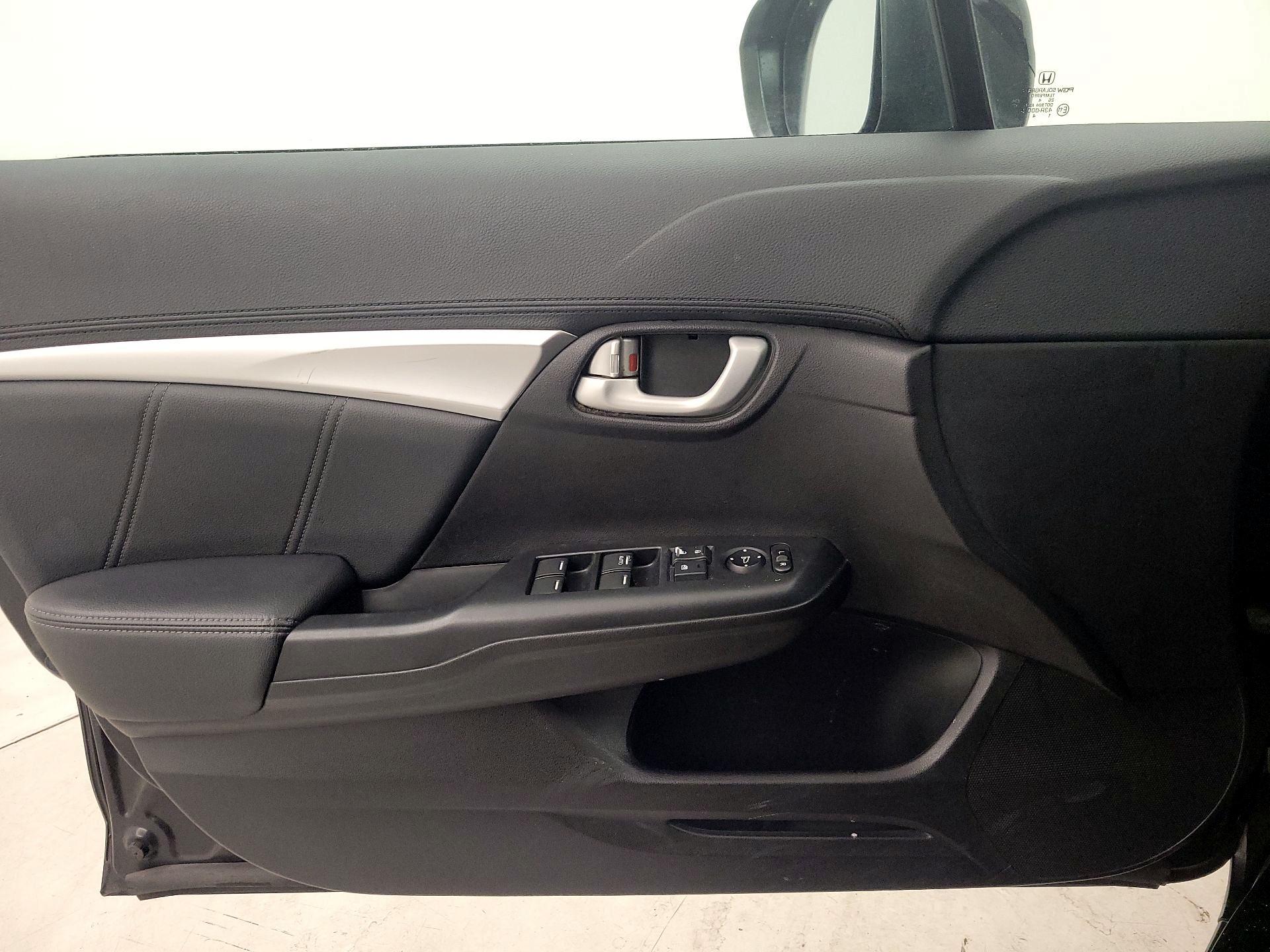 Thumbnail: 2014 Honda Civic - 12