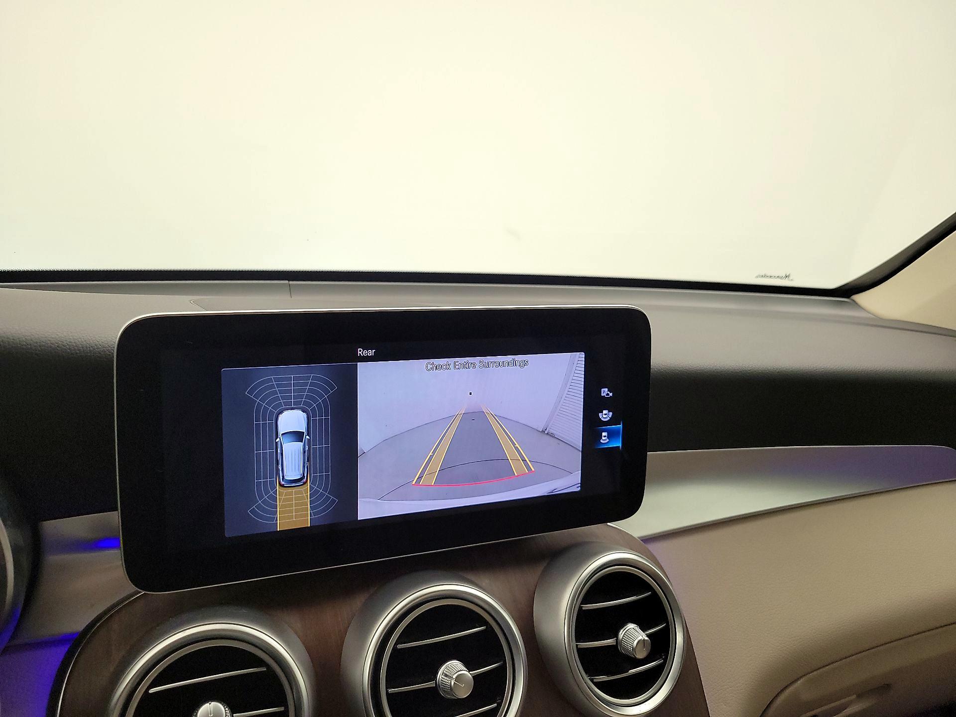 Thumbnail: 2021 Mercedes-Benz GLC - 14