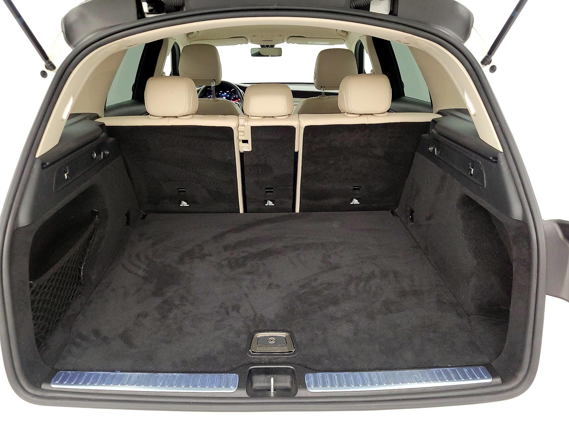 Thumbnail: 2021 Mercedes-Benz GLC - 20