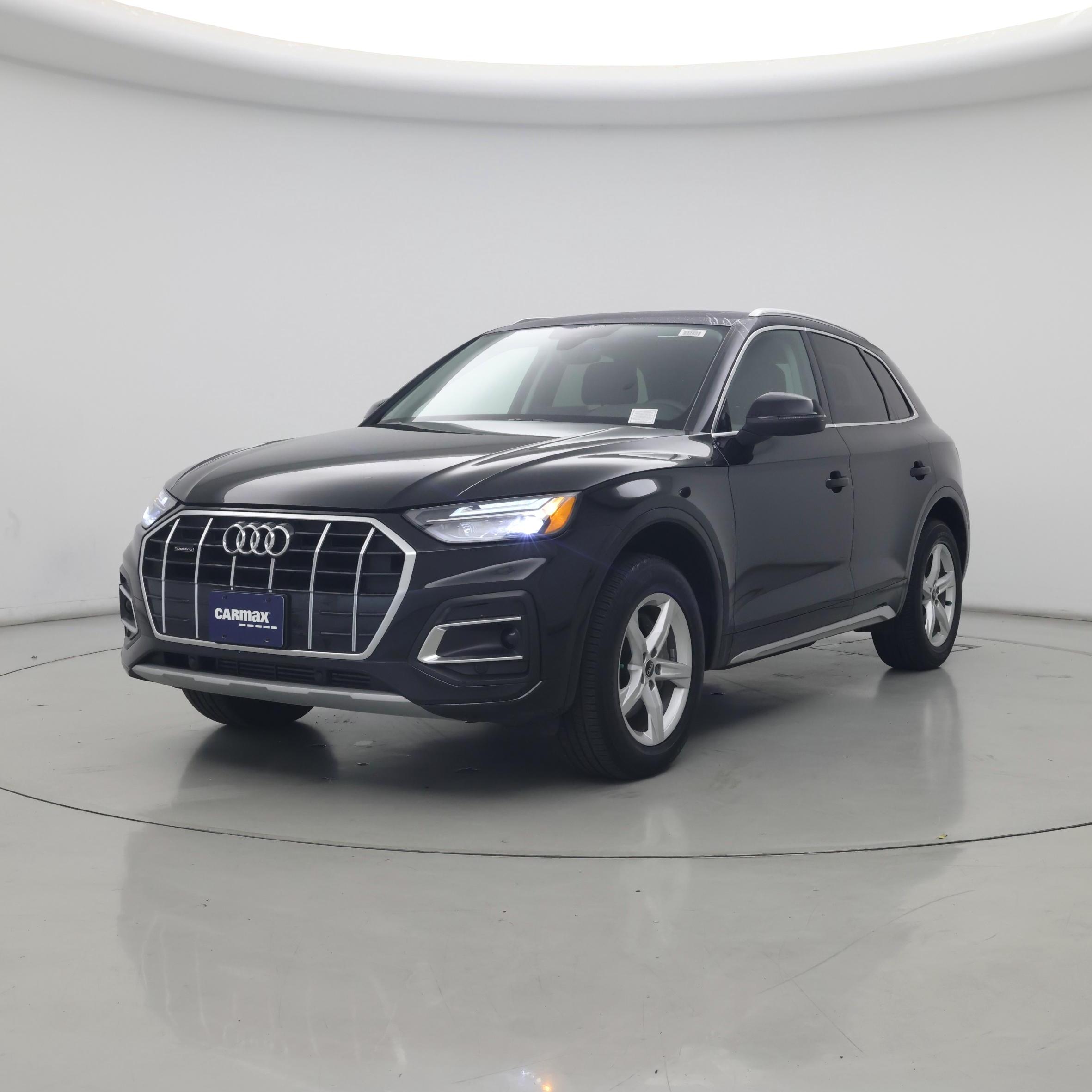 Thumbnail: 2023 Audi Q5 - 4
