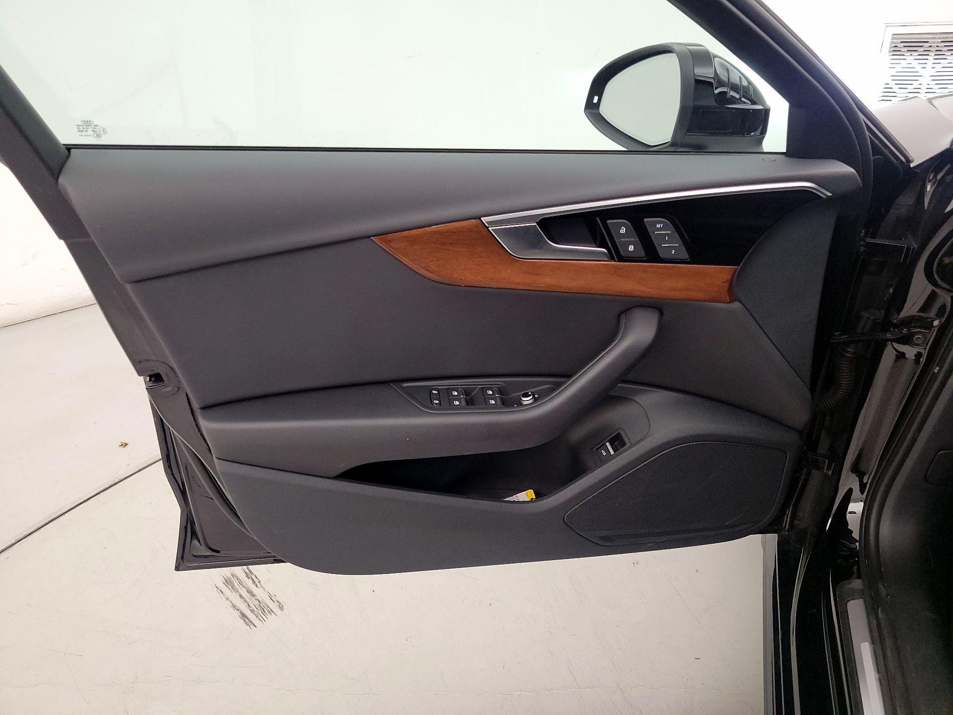 Thumbnail: 2023 Audi A4 - 12