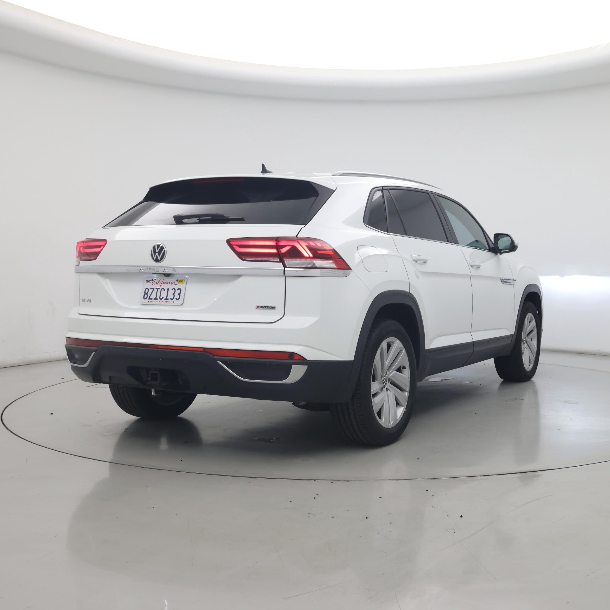 Thumbnail: 2022 Volkswagen Atlas - 8