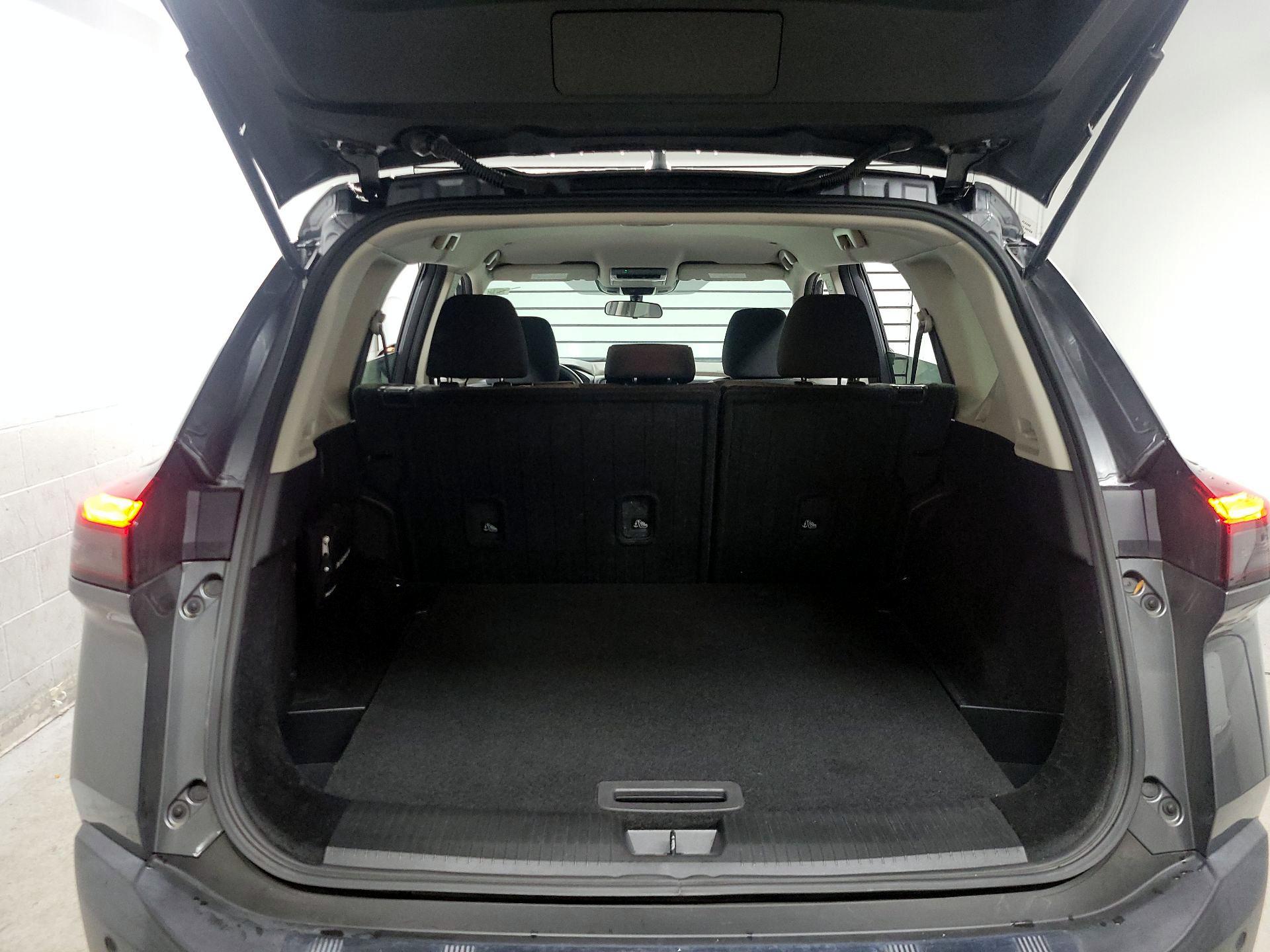 Thumbnail: 2023 Nissan Rogue - 17