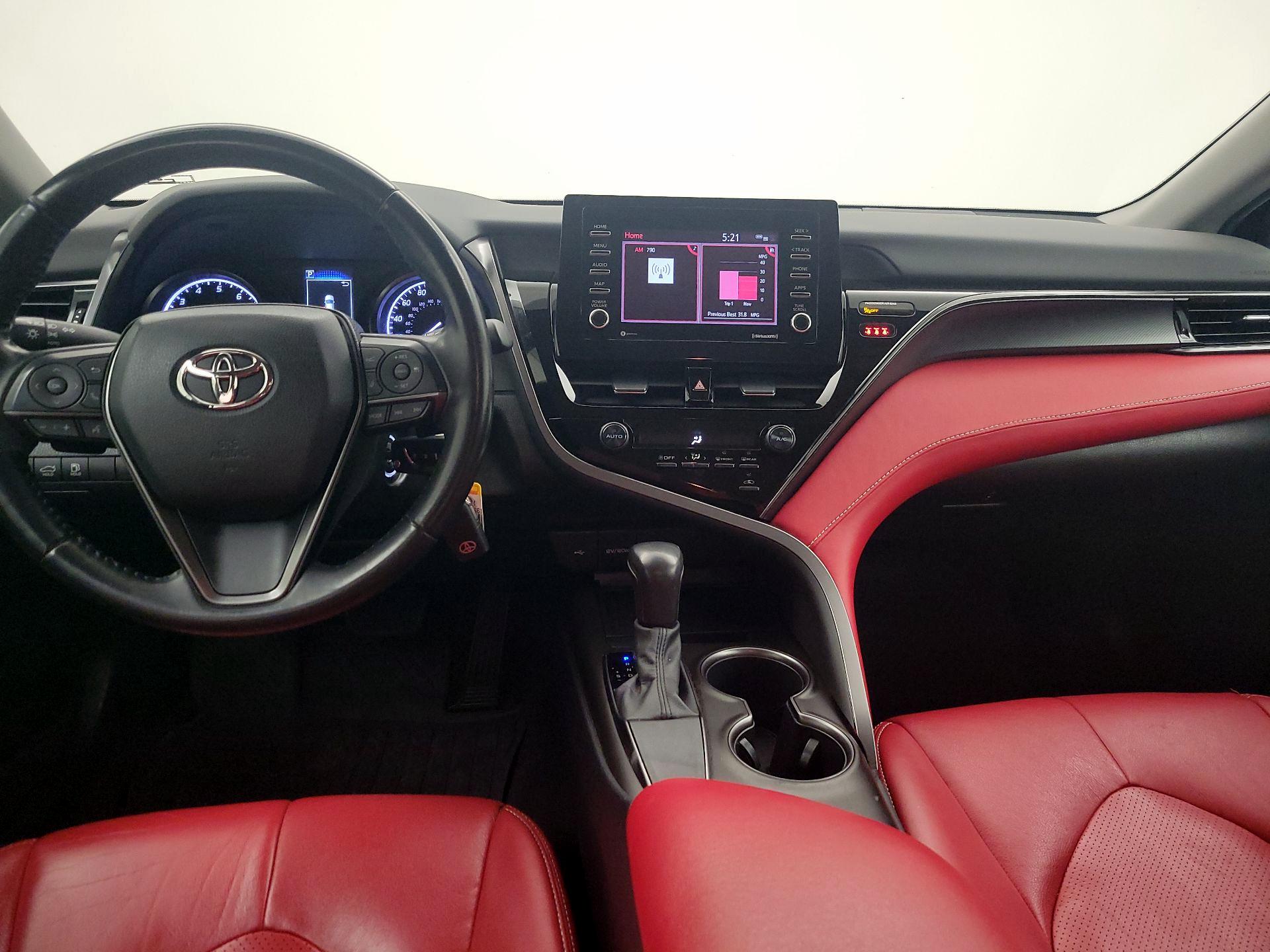 Thumbnail: 2021 Toyota Camry - 9