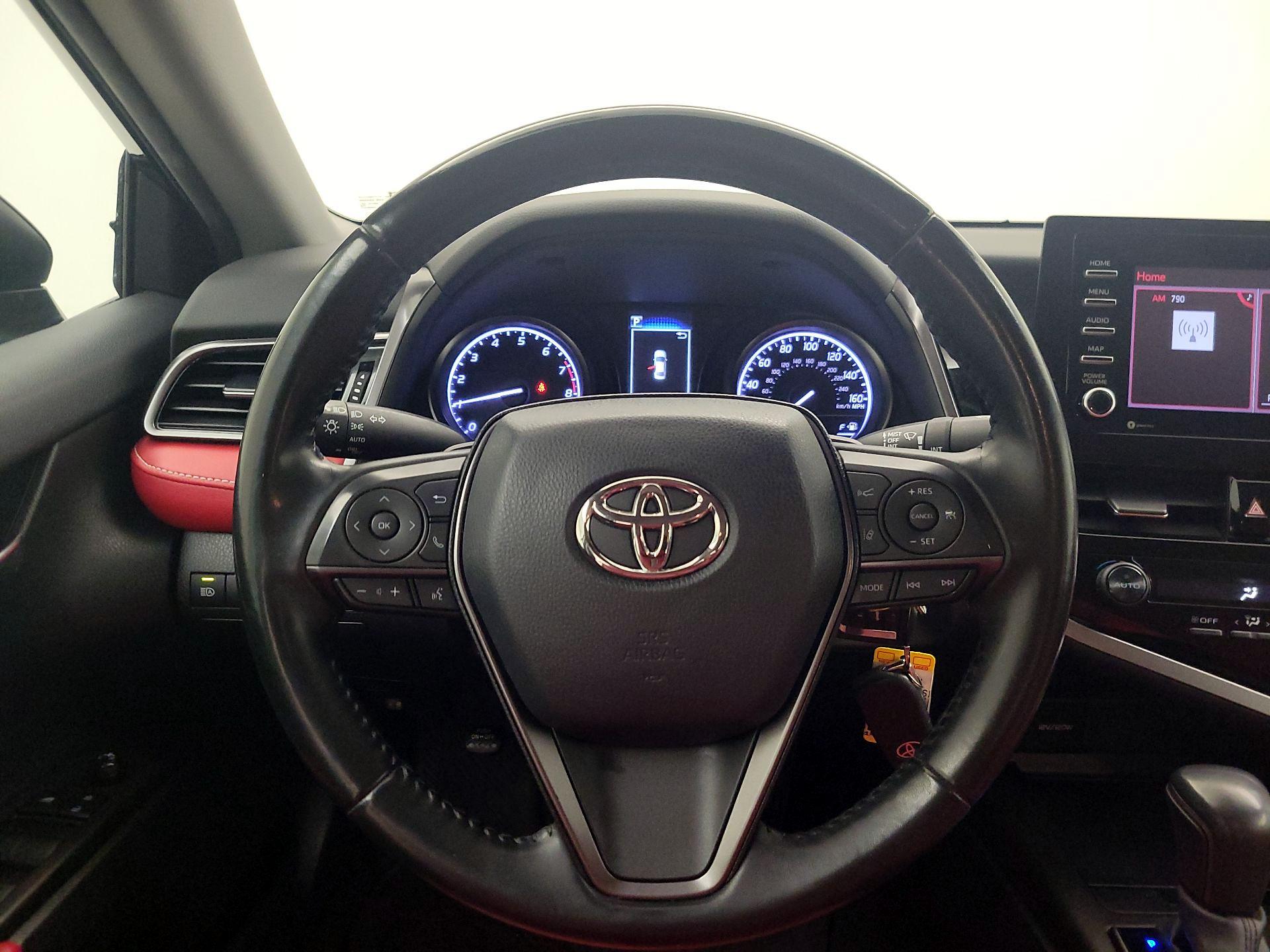 Thumbnail: 2021 Toyota Camry - 10