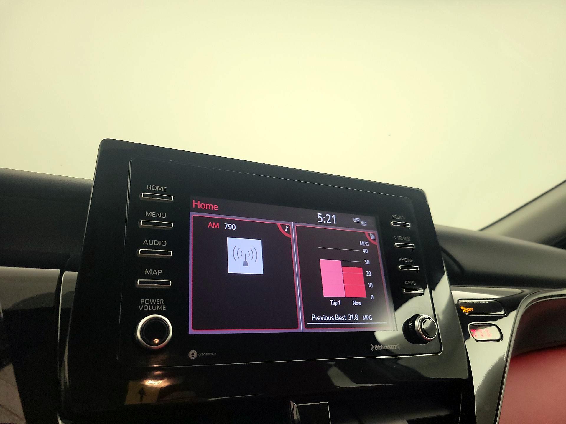 Thumbnail: 2021 Toyota Camry - 15