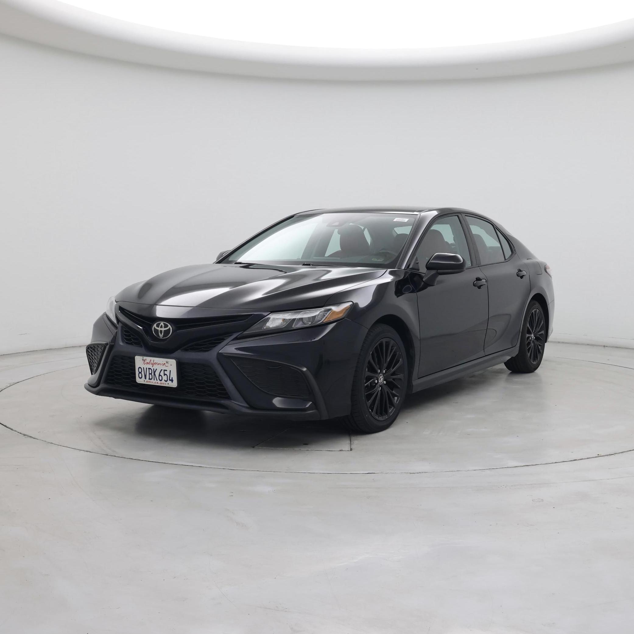 Thumbnail: 2021 Toyota Camry - 4