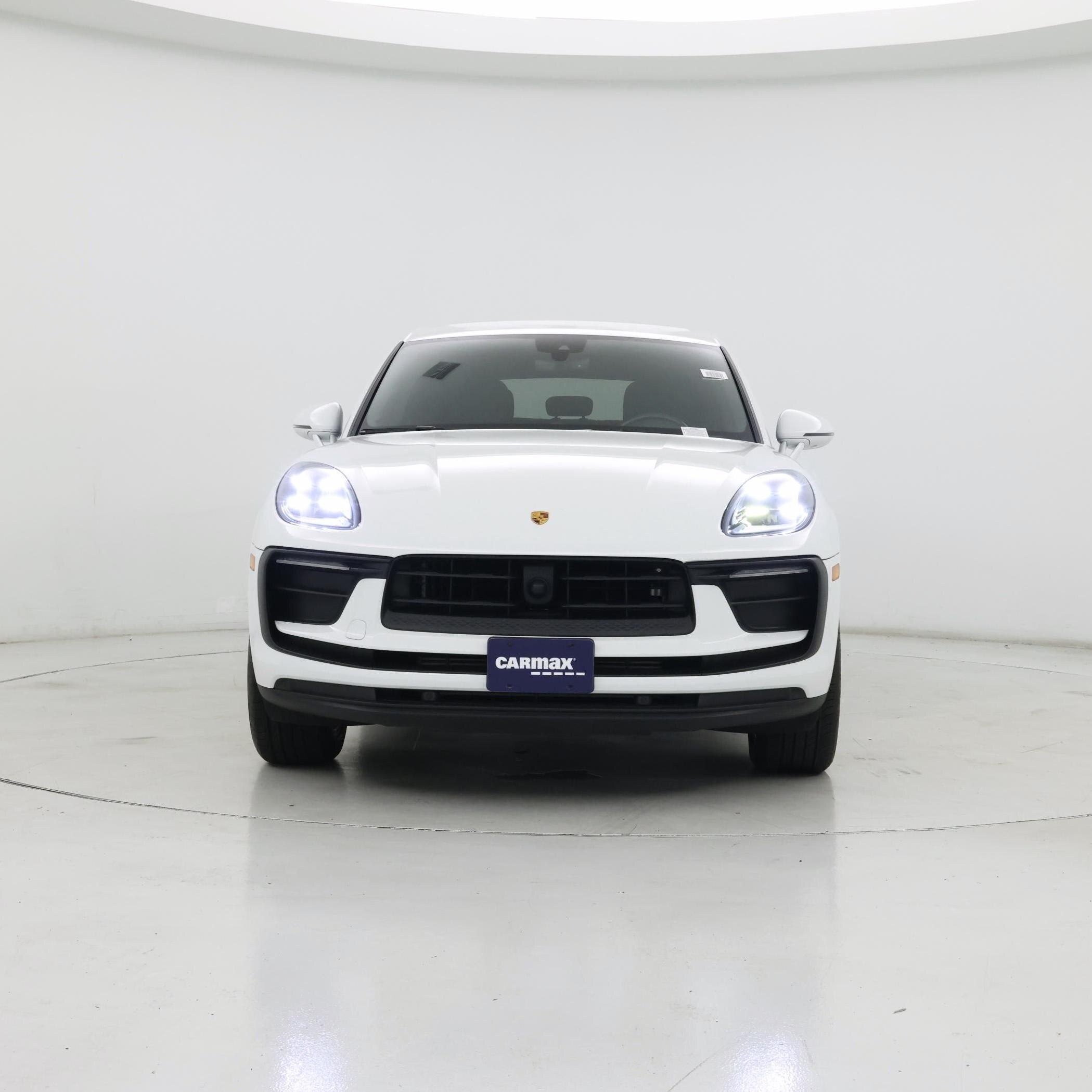 Thumbnail: 2023 Porsche Macan - 5