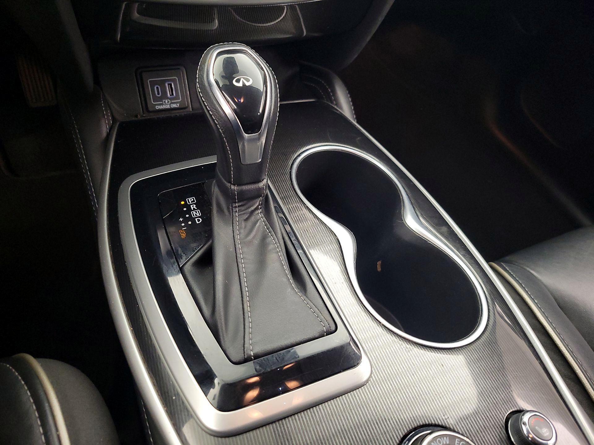 Thumbnail: 2020 INFINITI QX60 - 18