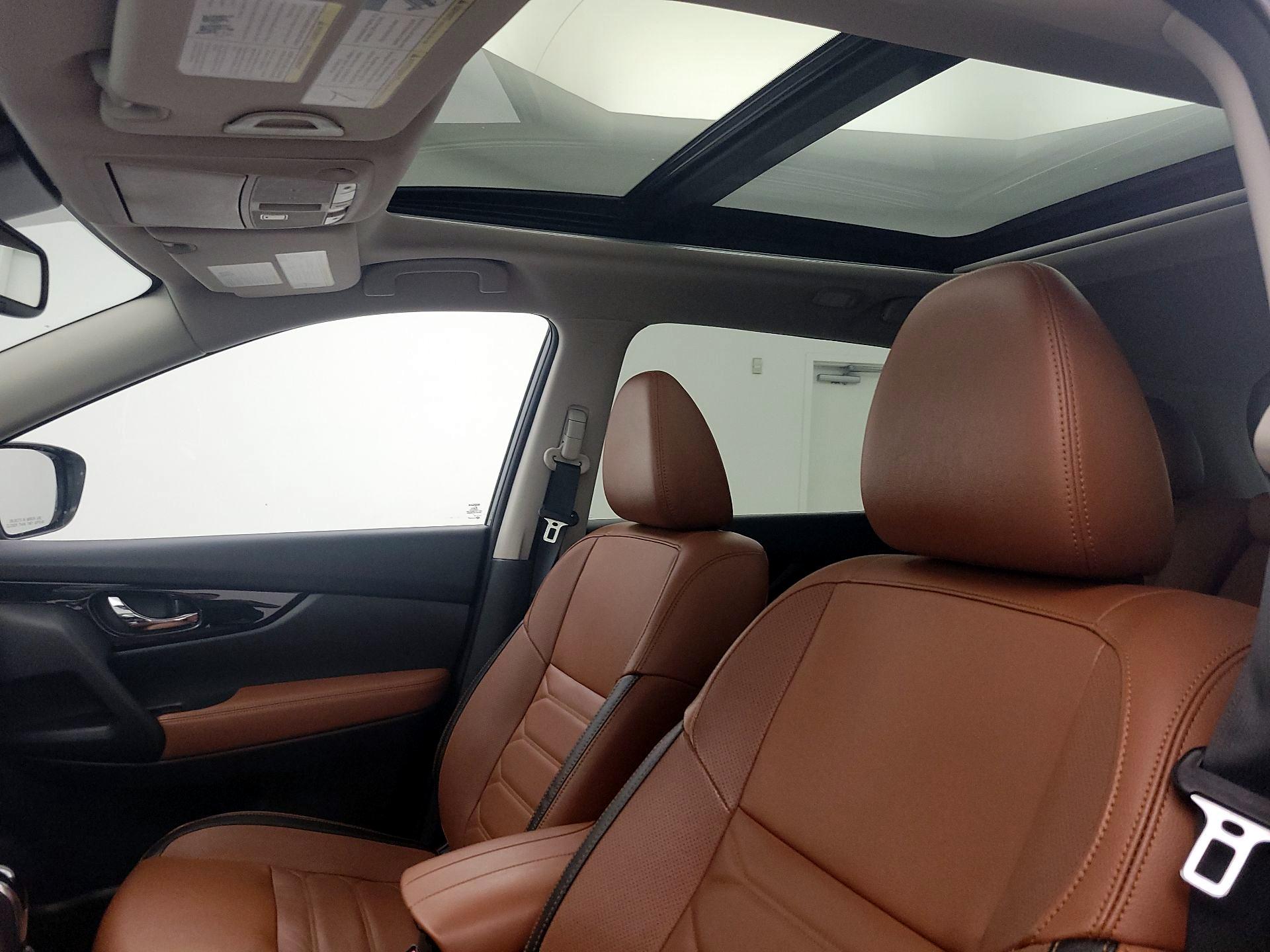 Thumbnail: 2019 Nissan Rogue - 20