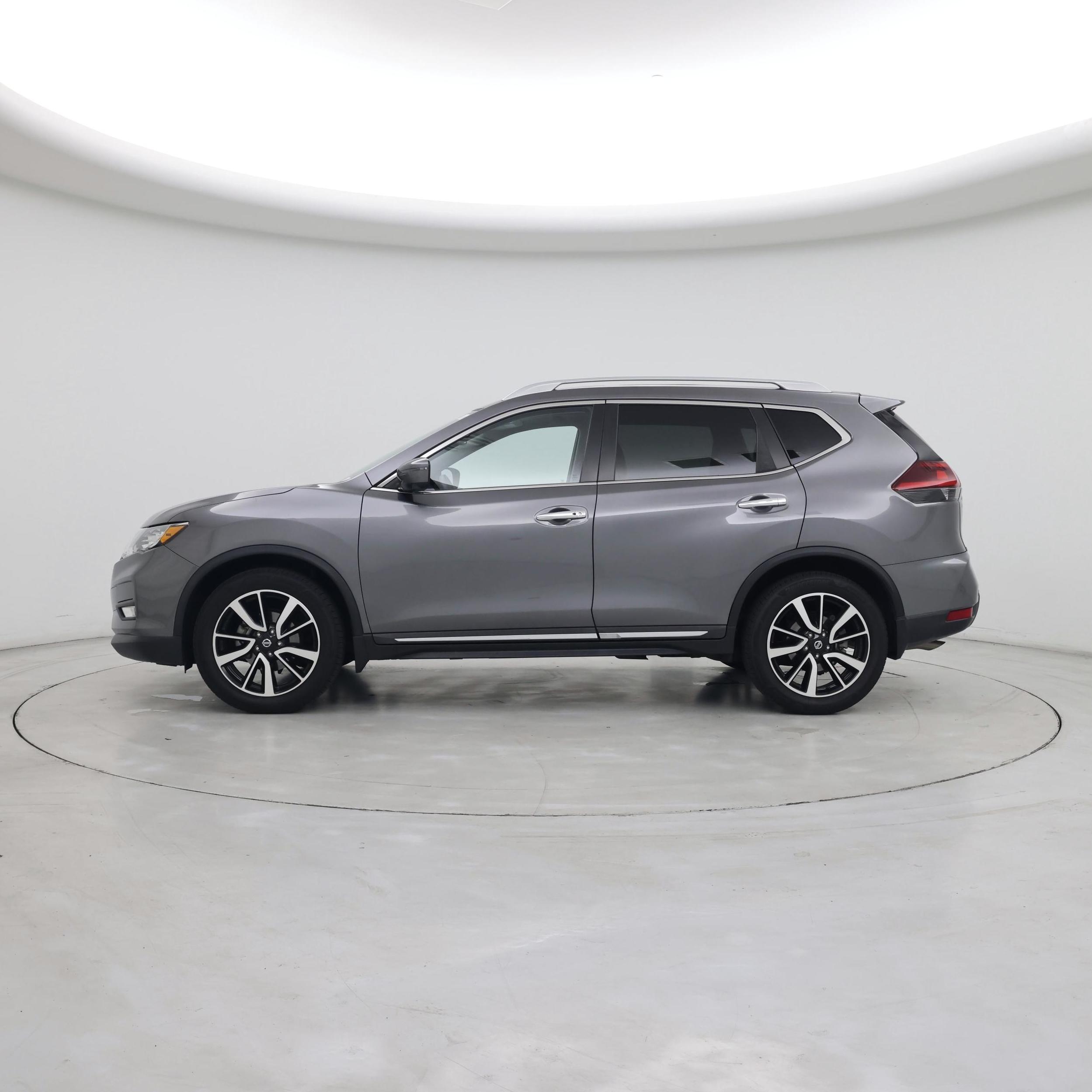 Thumbnail: 2019 Nissan Rogue - 3