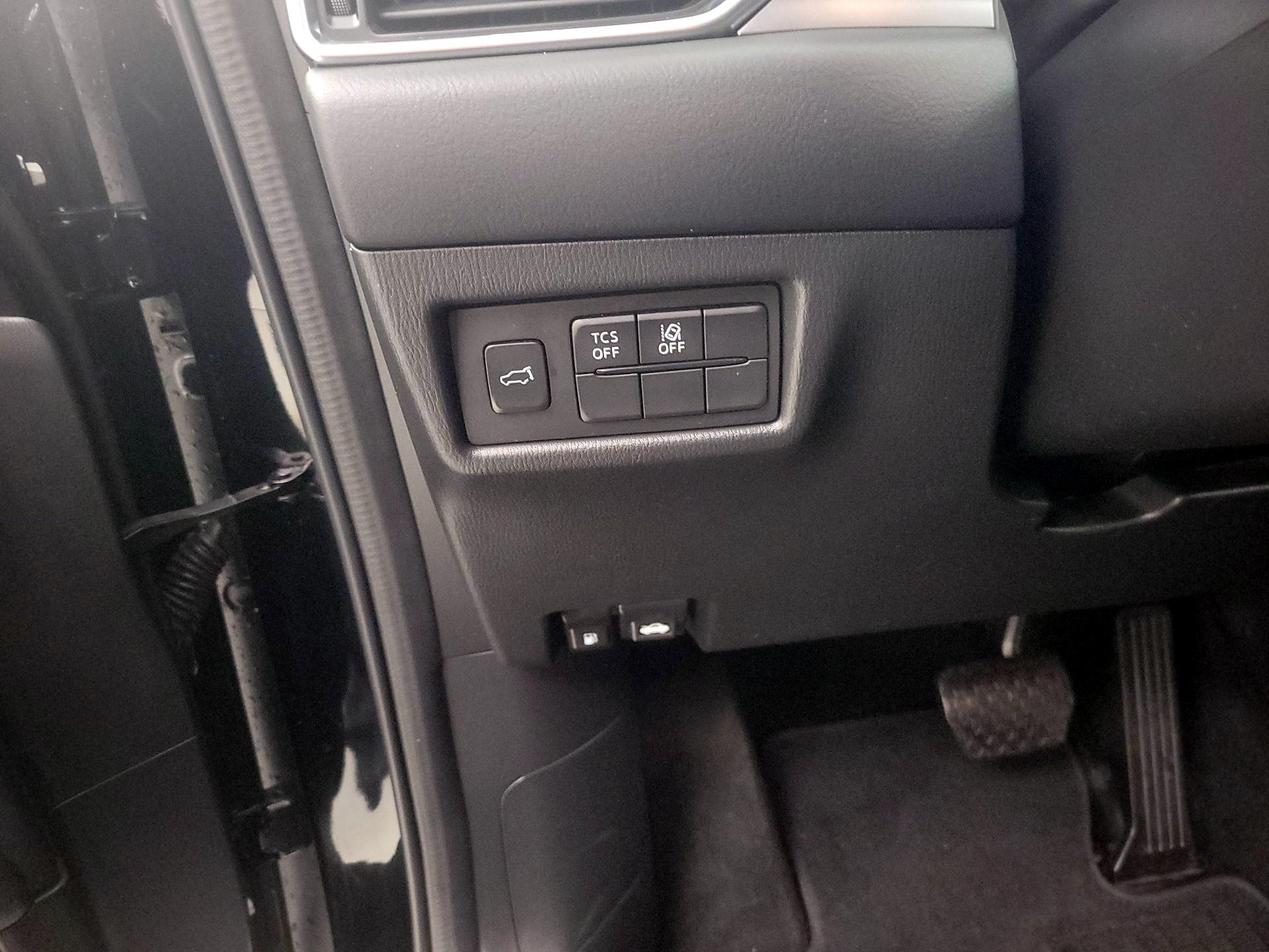 Thumbnail: 2018 Mazda CX-5 - 13