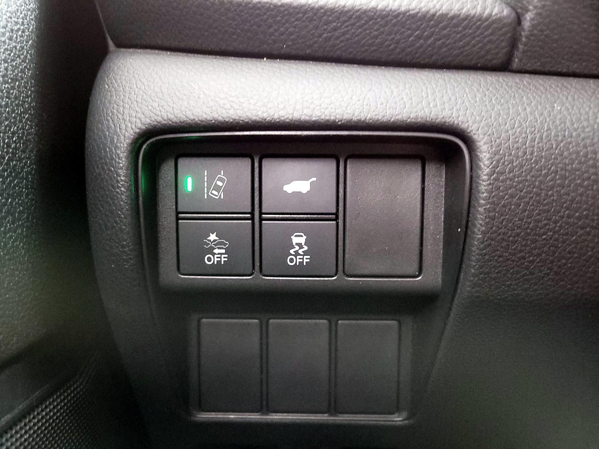 Thumbnail: 2018 Honda CR-V - 13