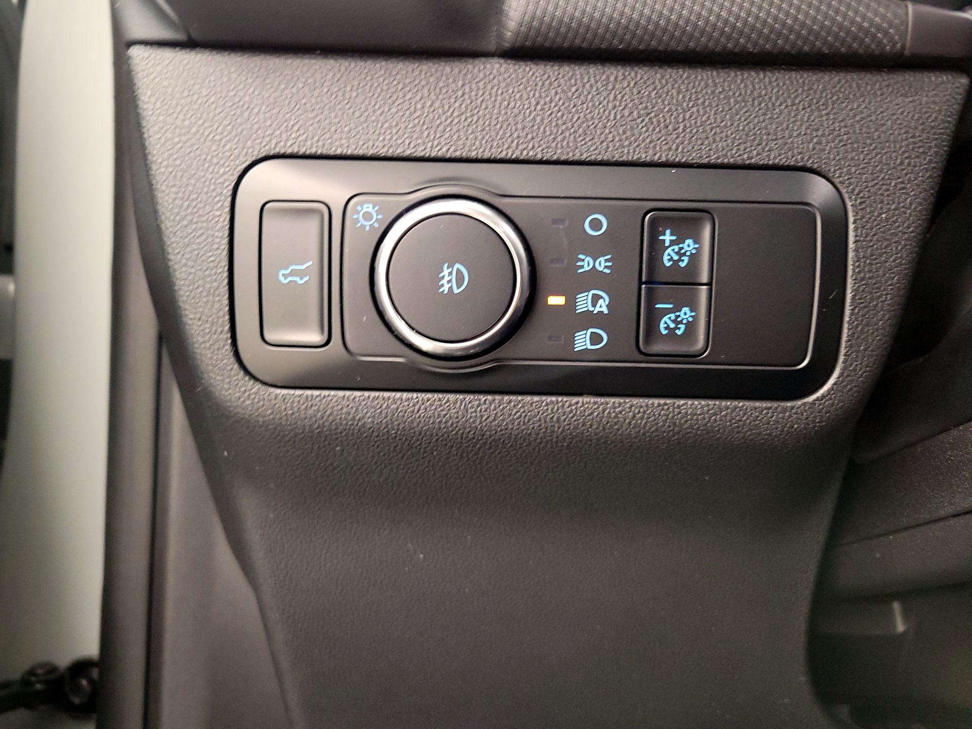 Thumbnail: 2024 Ford Bronco Sport - 13