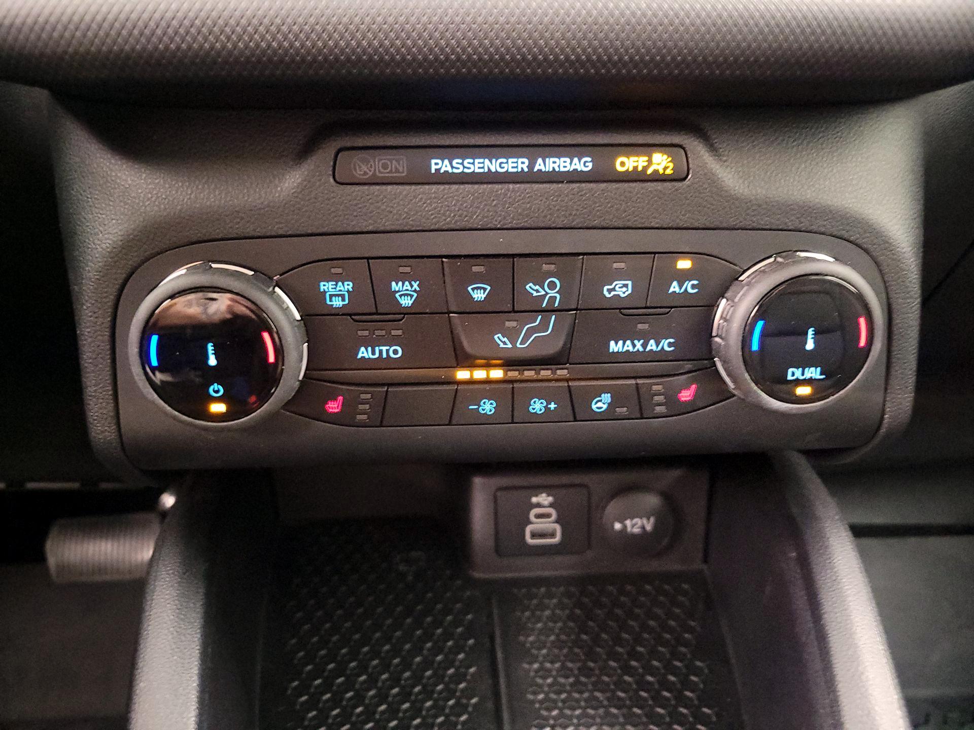 Thumbnail: 2024 Ford Bronco Sport - 16