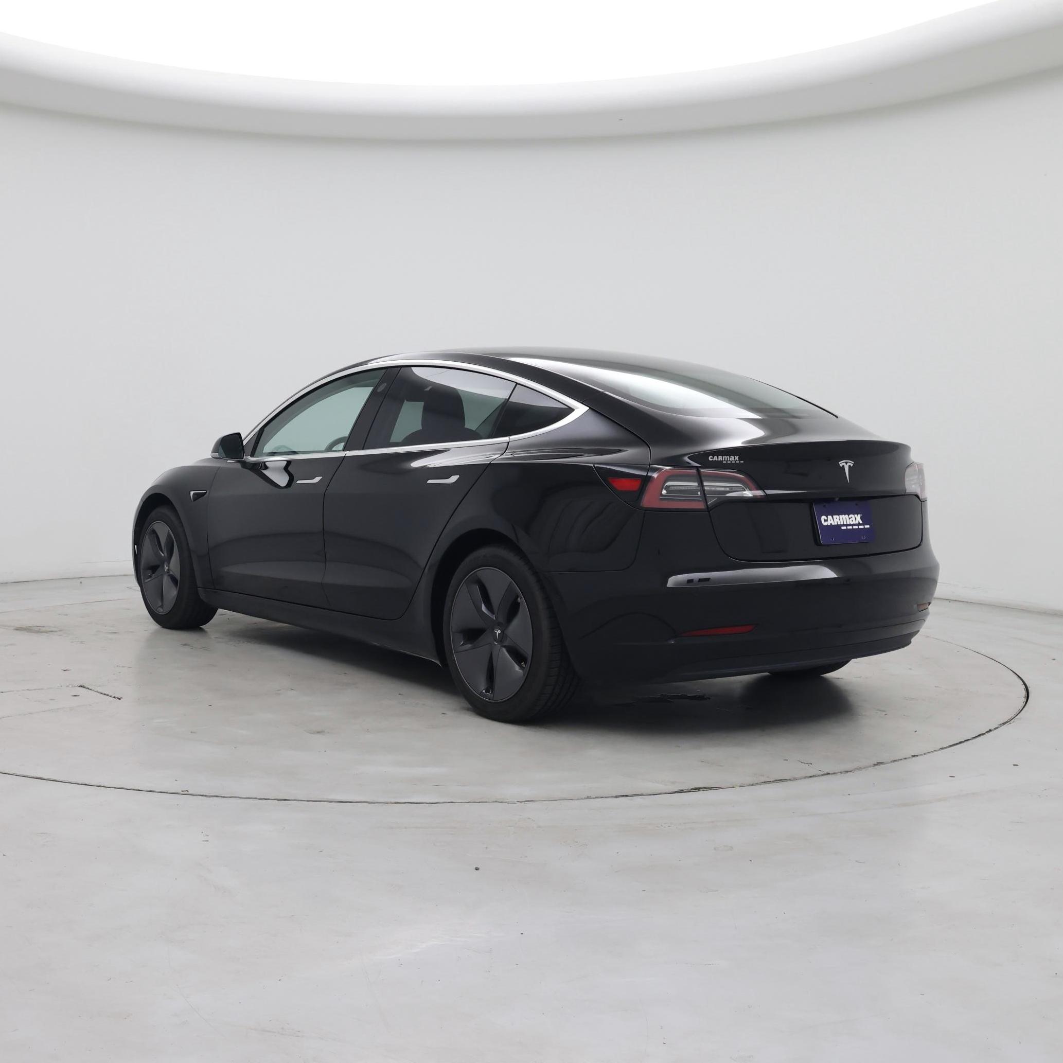 Thumbnail: 2019 Tesla Model 3 - 2