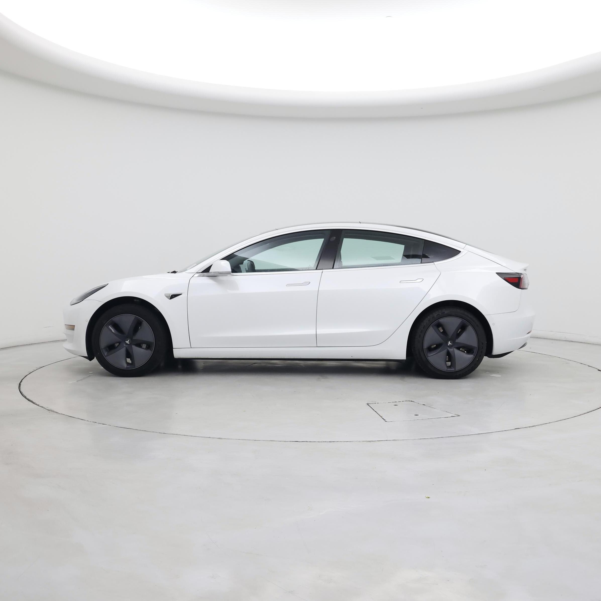 Thumbnail: 2020 Tesla Model 3 - 3