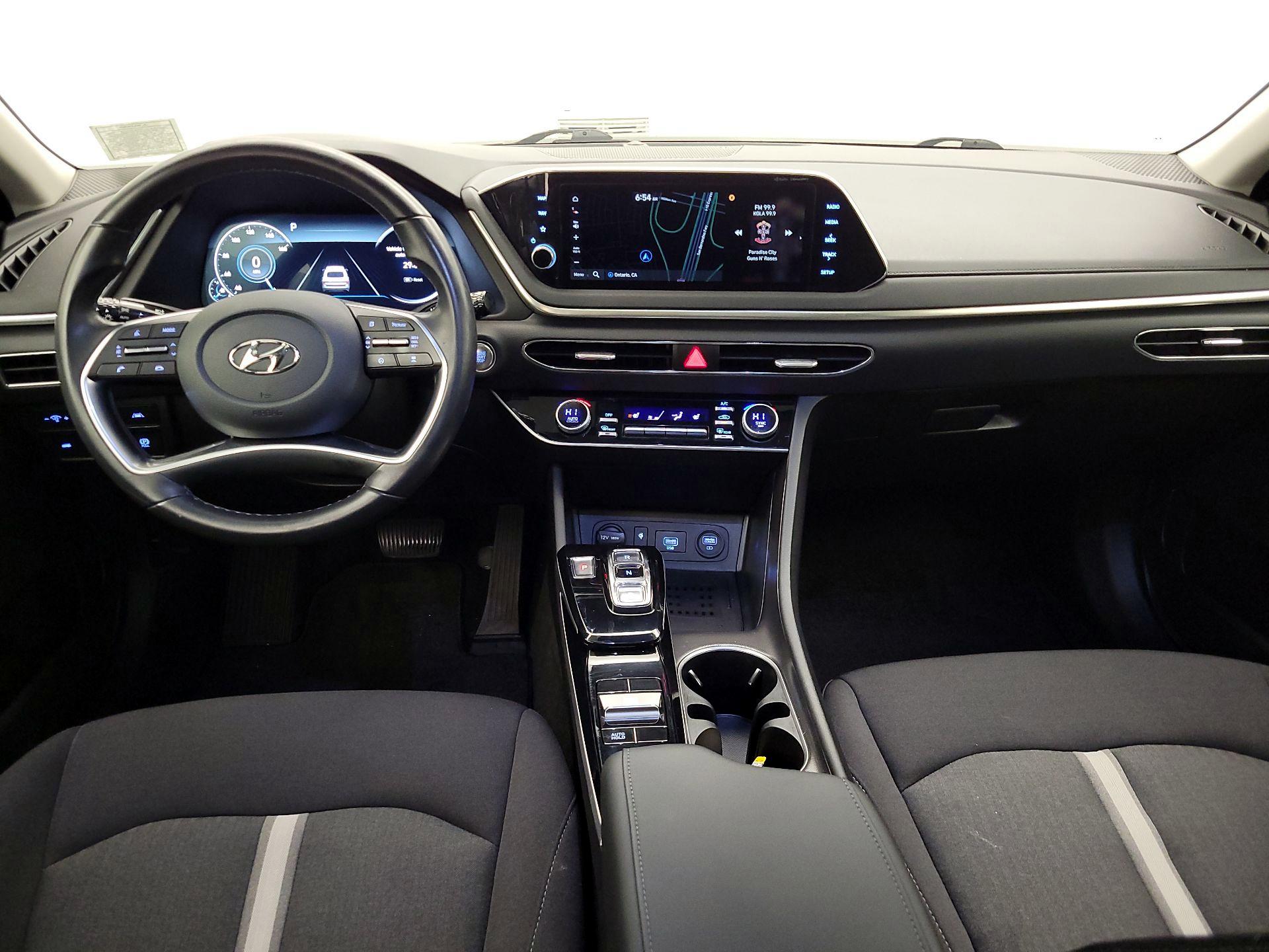 Thumbnail: 2023 Hyundai Sonata - 9