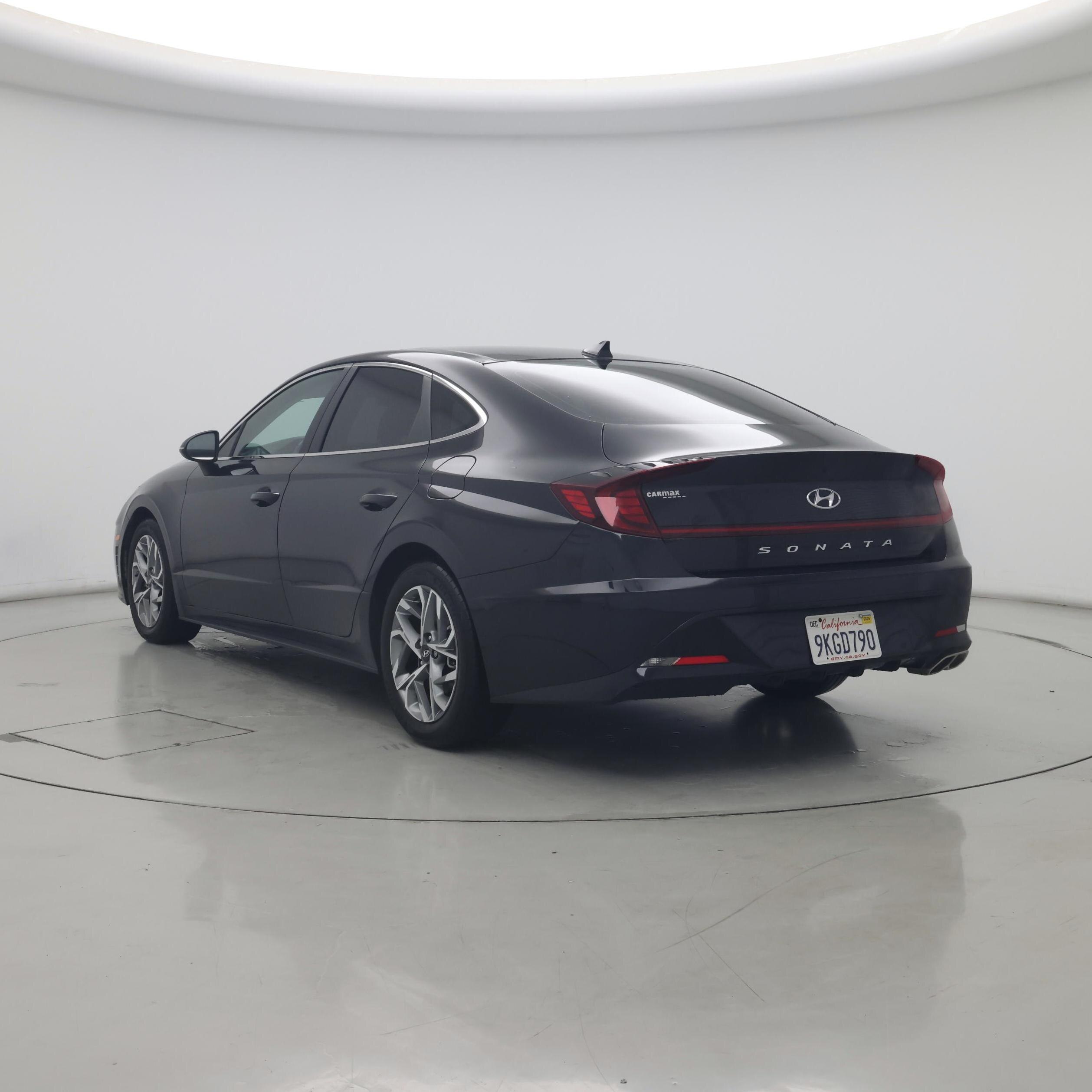 Thumbnail: 2023 Hyundai Sonata - 2