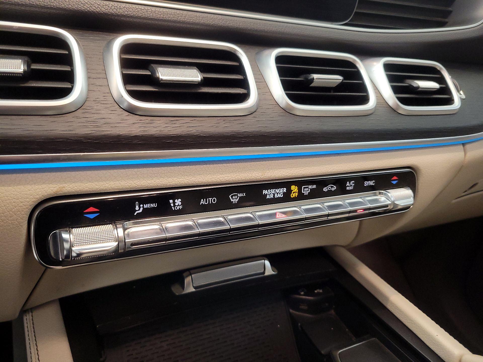 Thumbnail: 2020 Mercedes-Benz GLE - 17