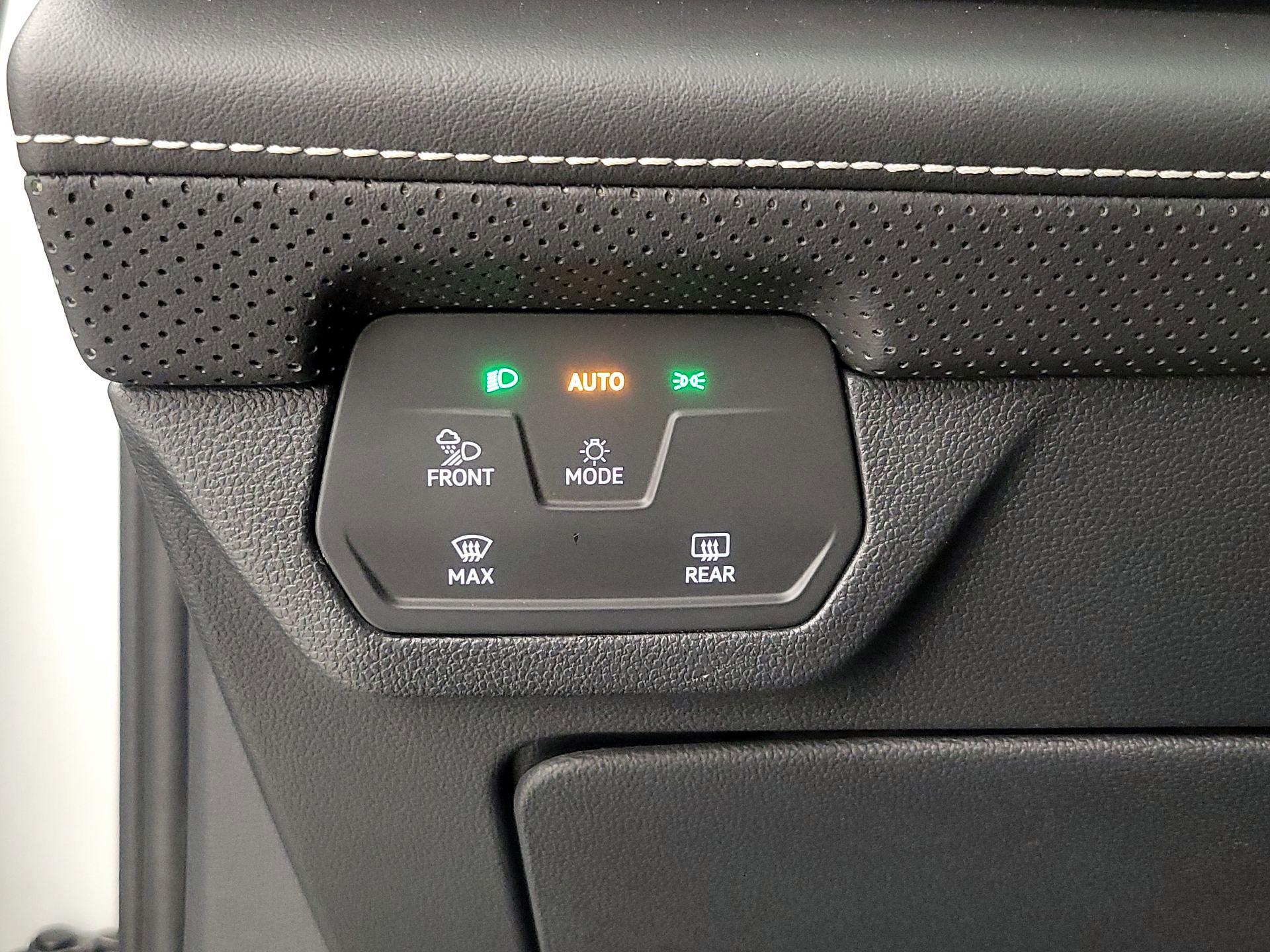 Thumbnail: 2024 Volkswagen Atlas - 13