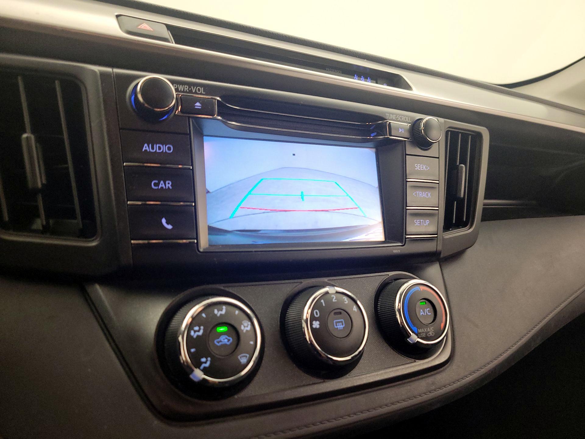 Thumbnail: 2017 Toyota RAV4 - 14