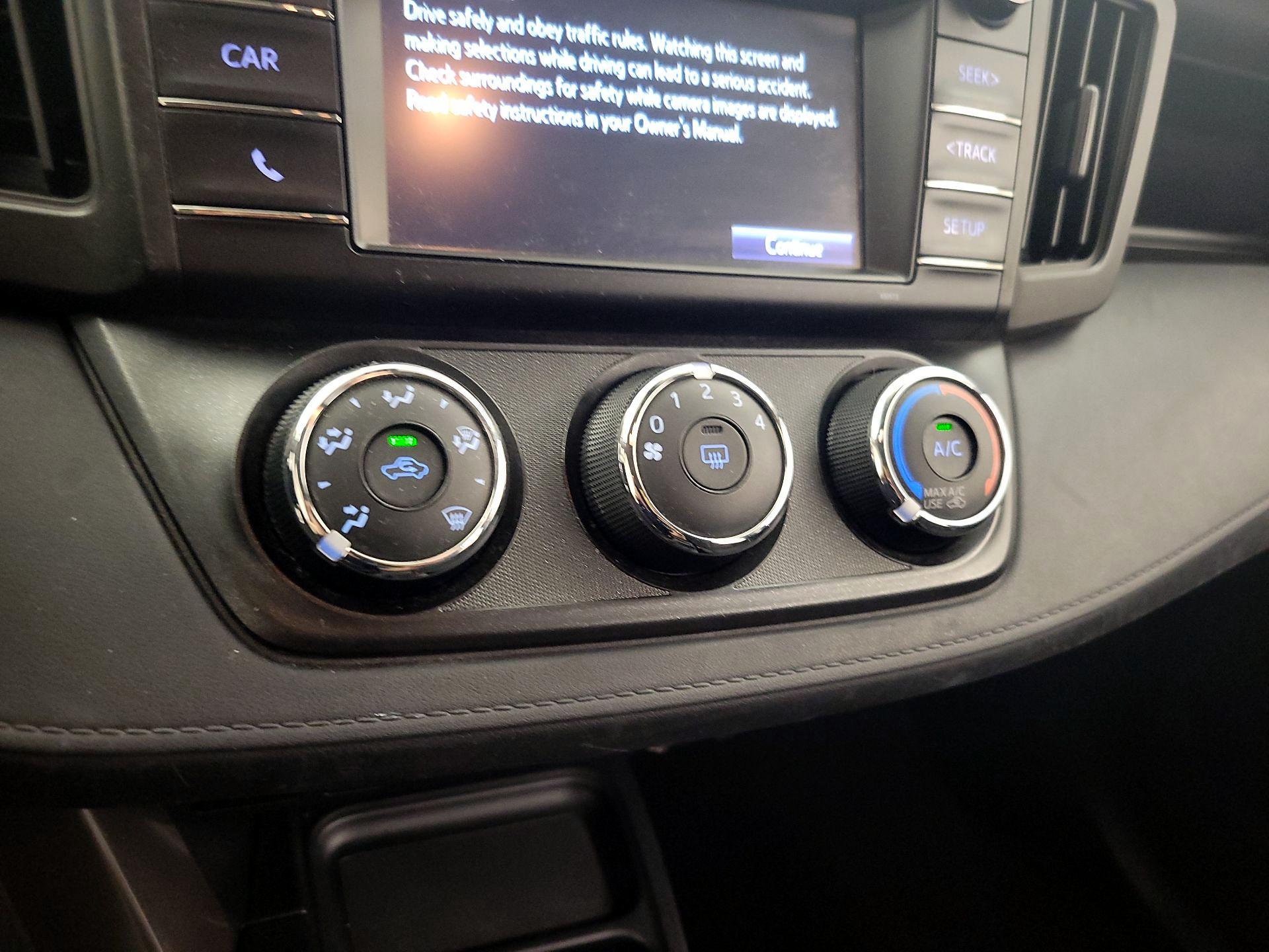 Thumbnail: 2017 Toyota RAV4 - 16