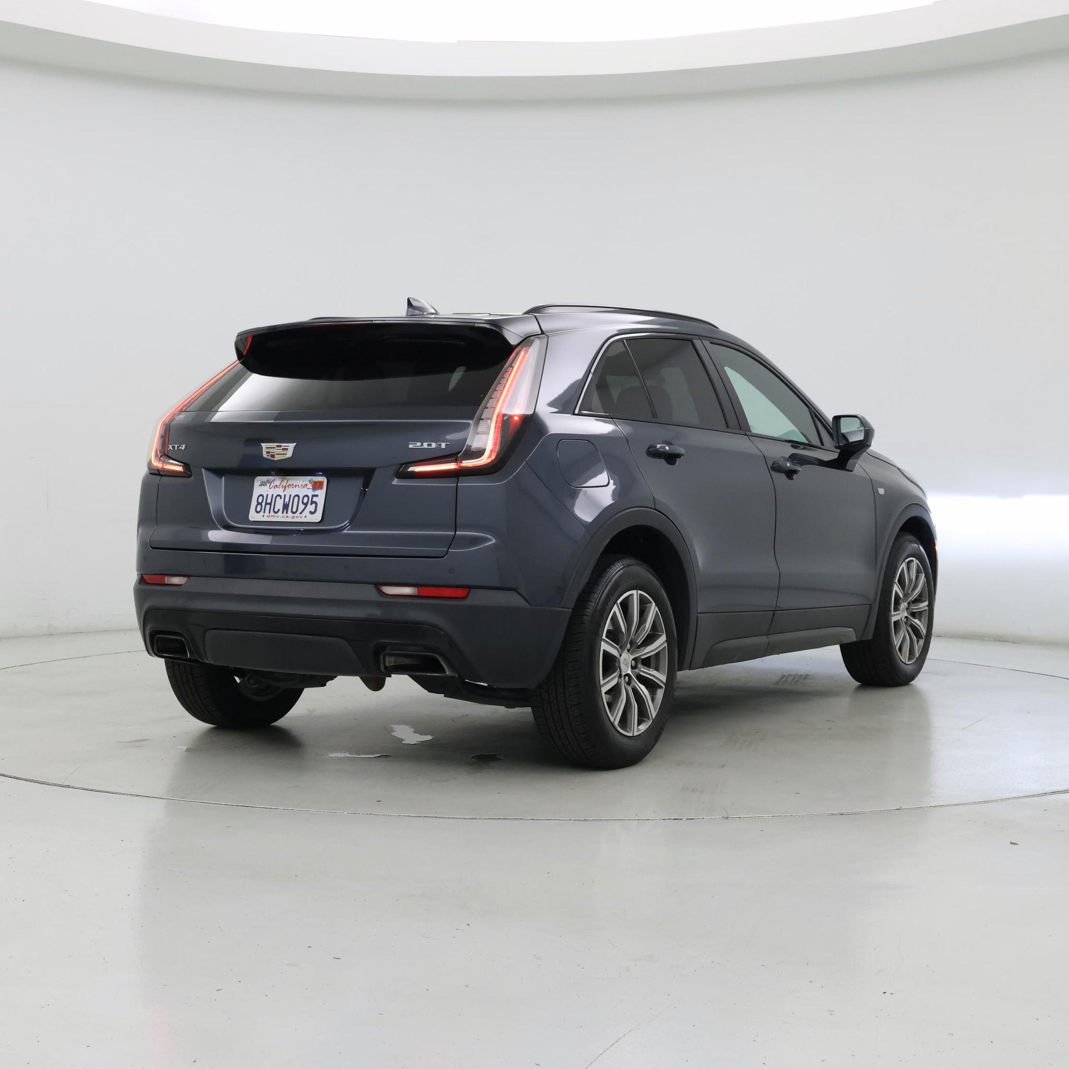 Thumbnail: 2019 Cadillac XT4 - 8