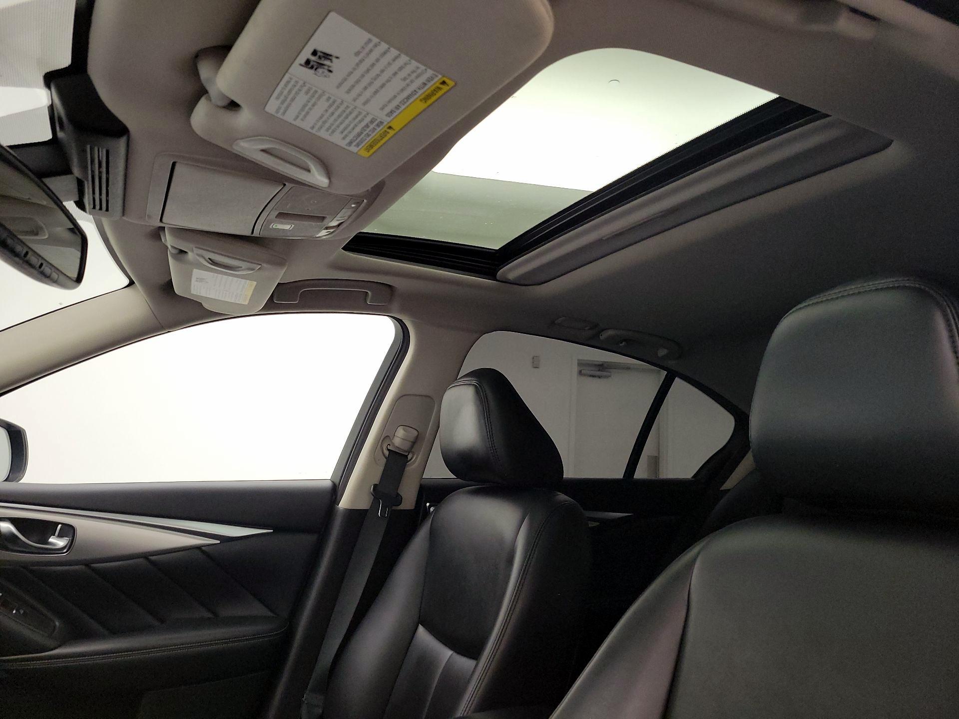 Thumbnail: 2021 INFINITI Q50 - 18