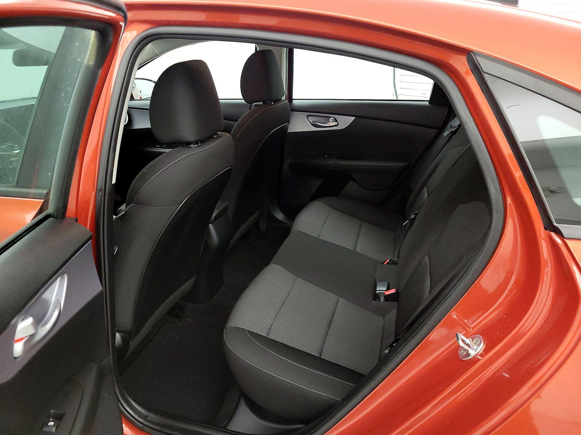 Thumbnail: 2023 Kia Forte - 19