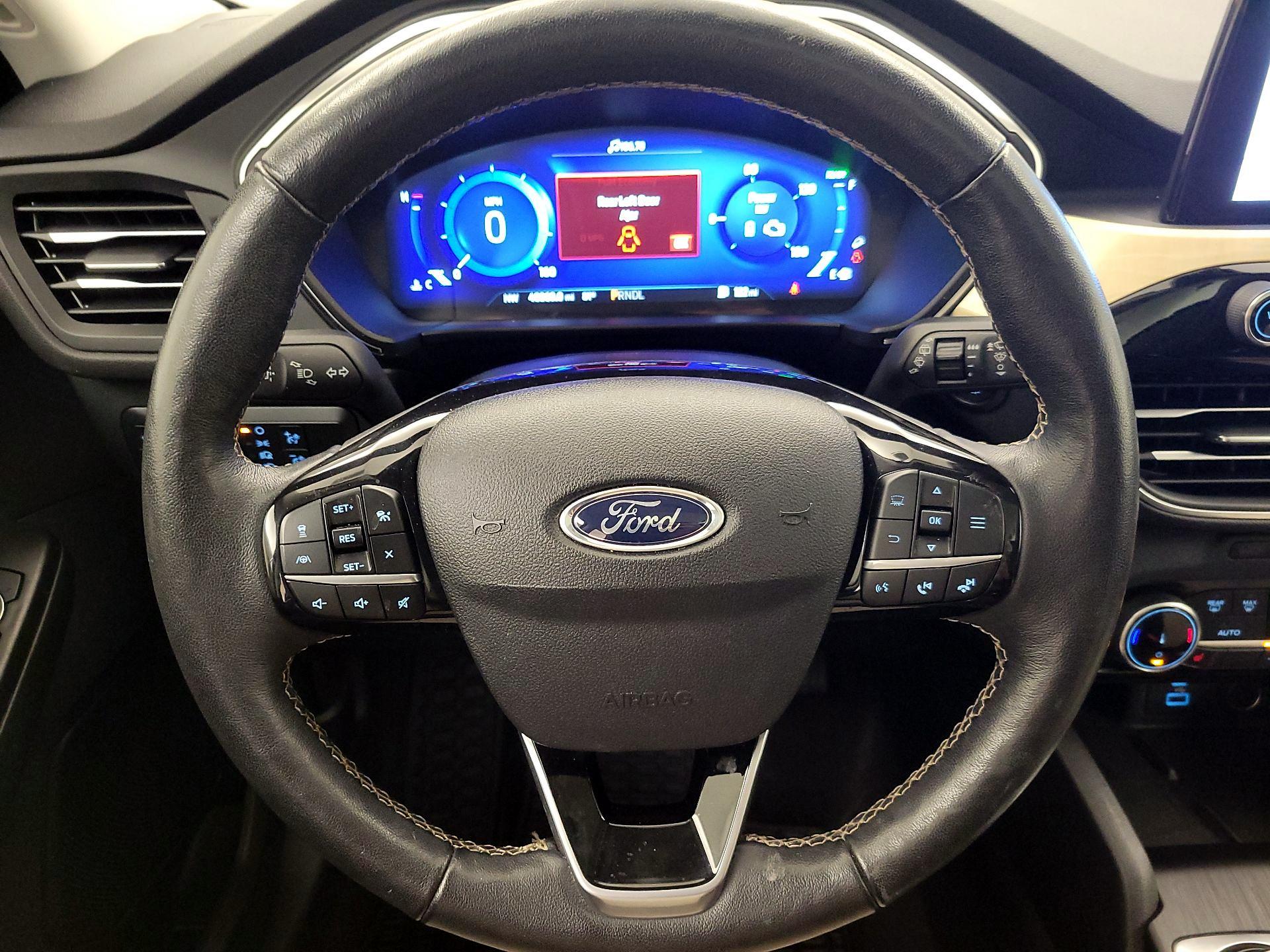 Thumbnail: 2022 Ford Escape - 10