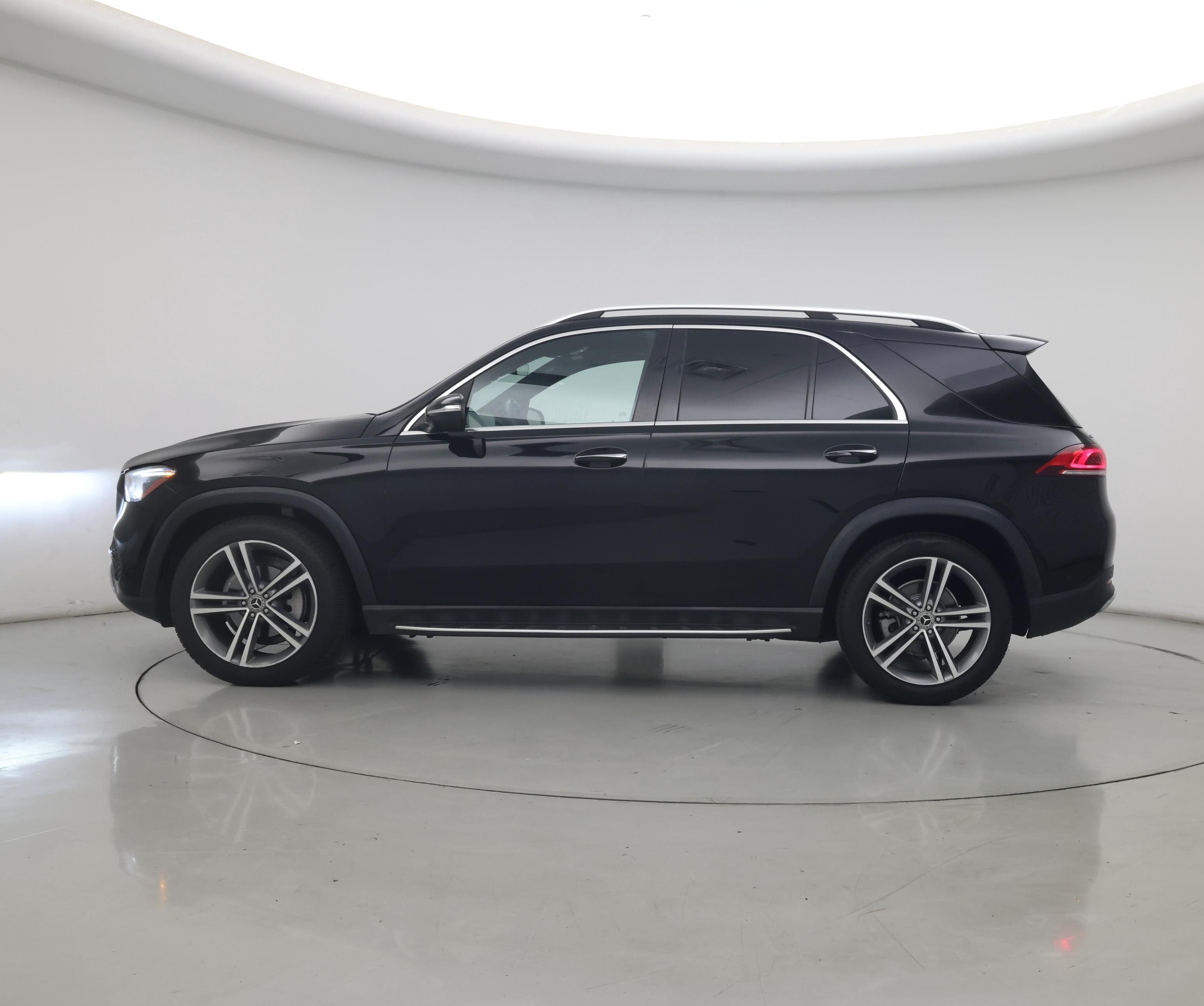 Thumbnail: 2022 Mercedes-Benz GLE - 3