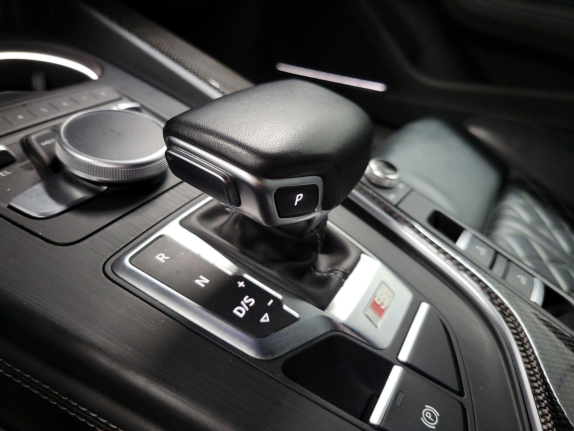 Thumbnail: 2018 Audi S5 - 17