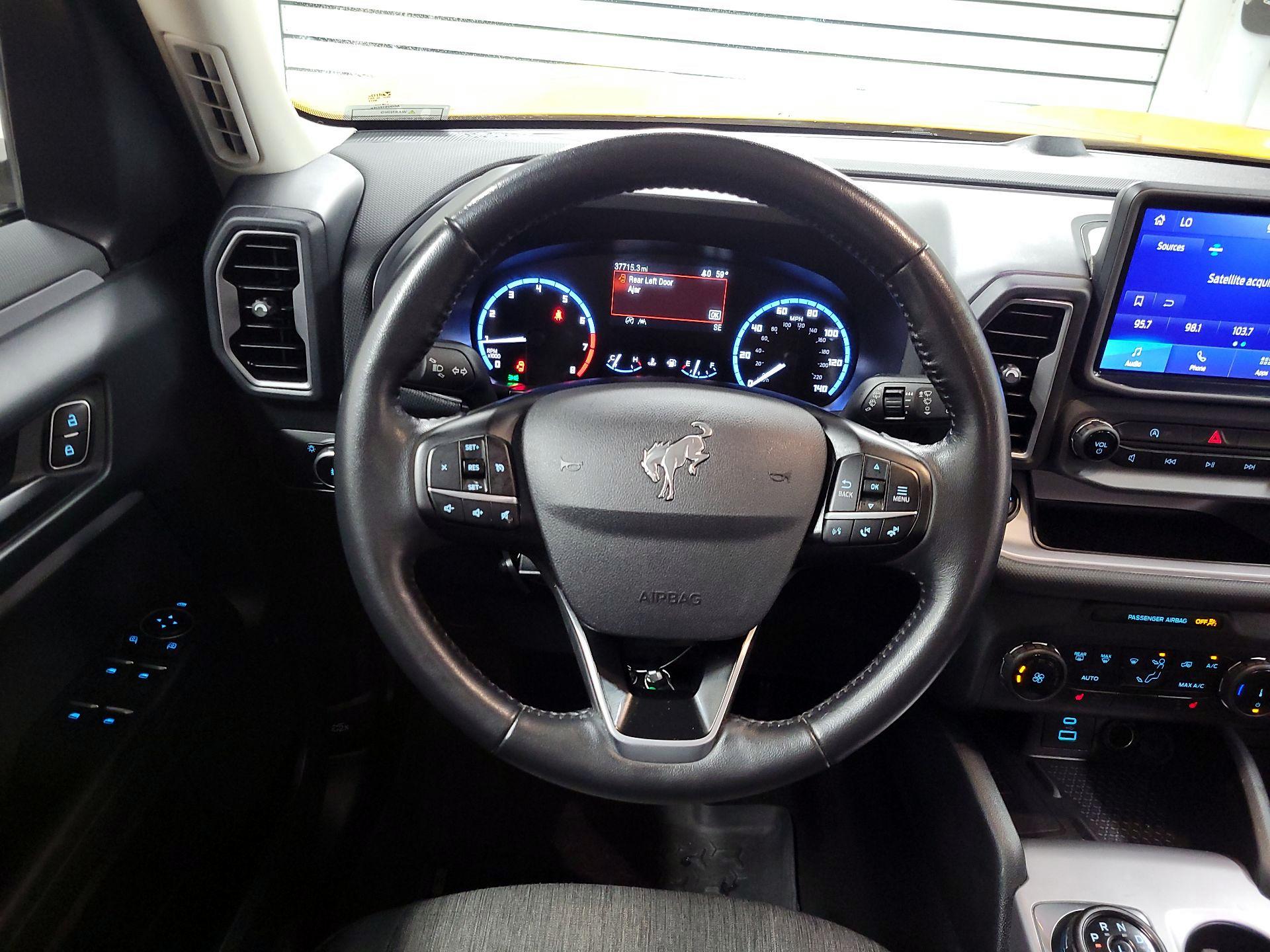 Thumbnail: 2022 Ford Bronco Sport - 10