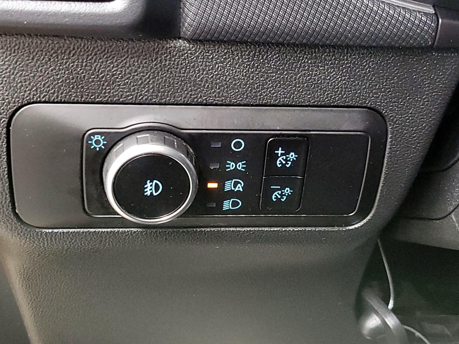 Thumbnail: 2022 Ford Bronco Sport - 13