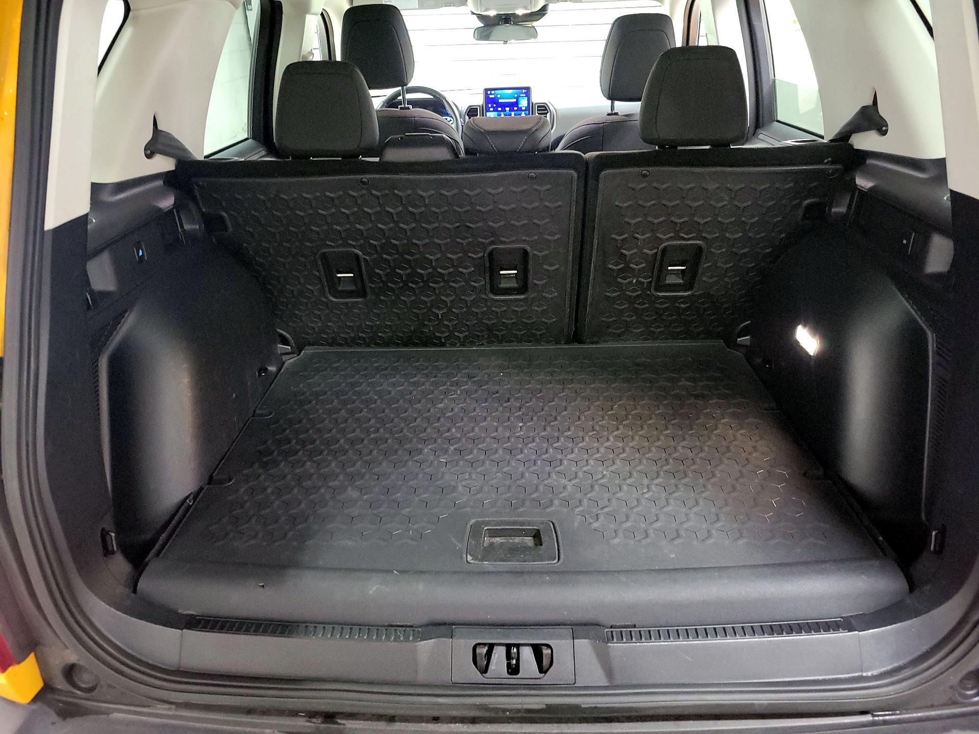 Thumbnail: 2022 Ford Bronco Sport - 19