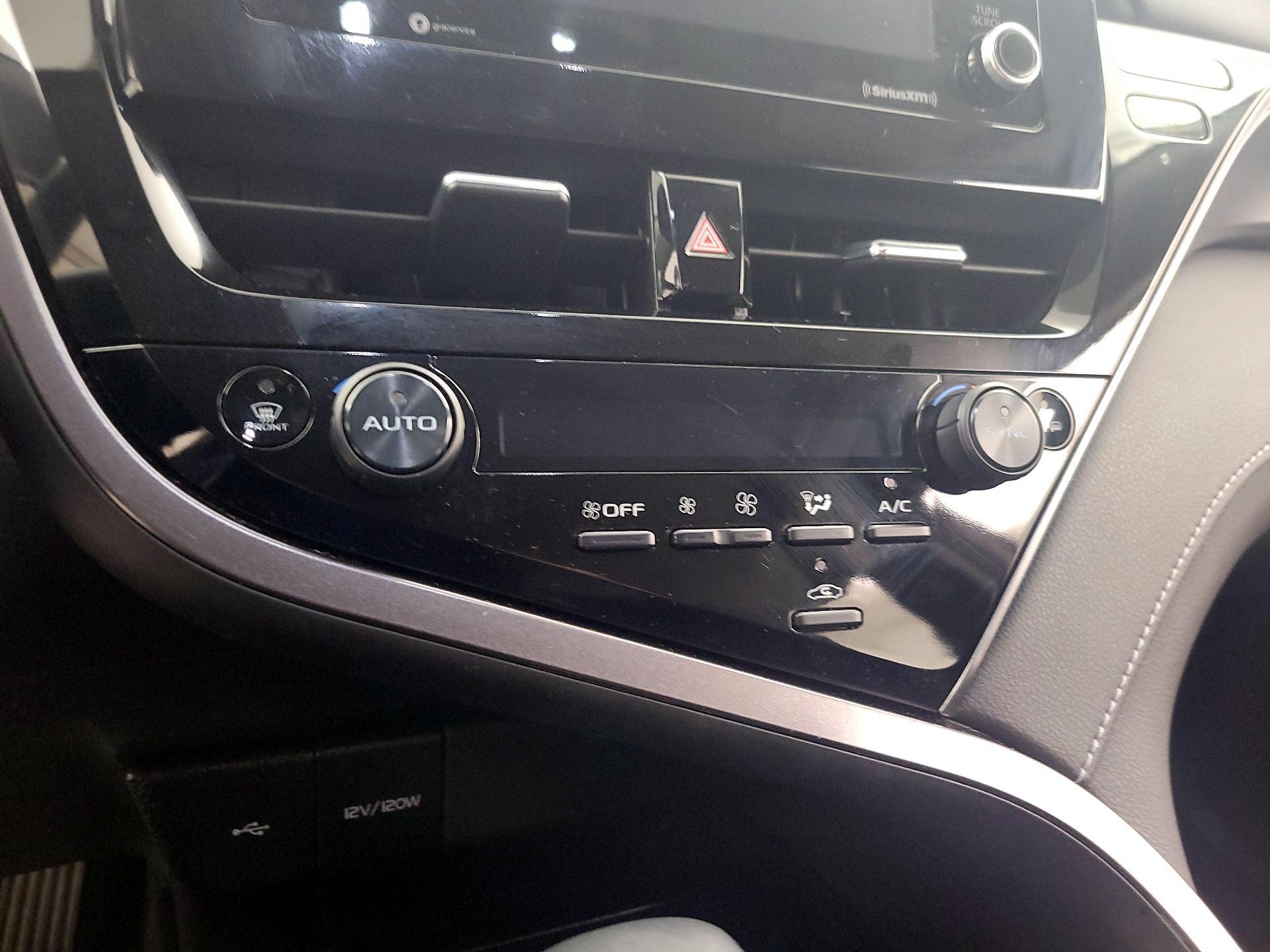 Thumbnail: 2024 Toyota Camry - 16