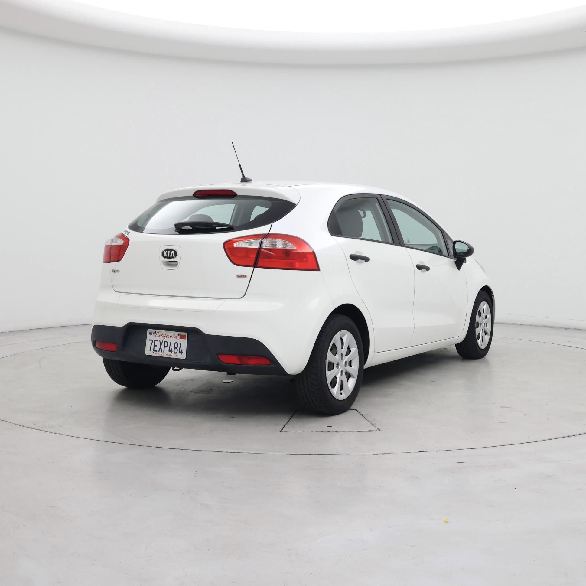 Thumbnail: 2014 Kia Rio5 - 8