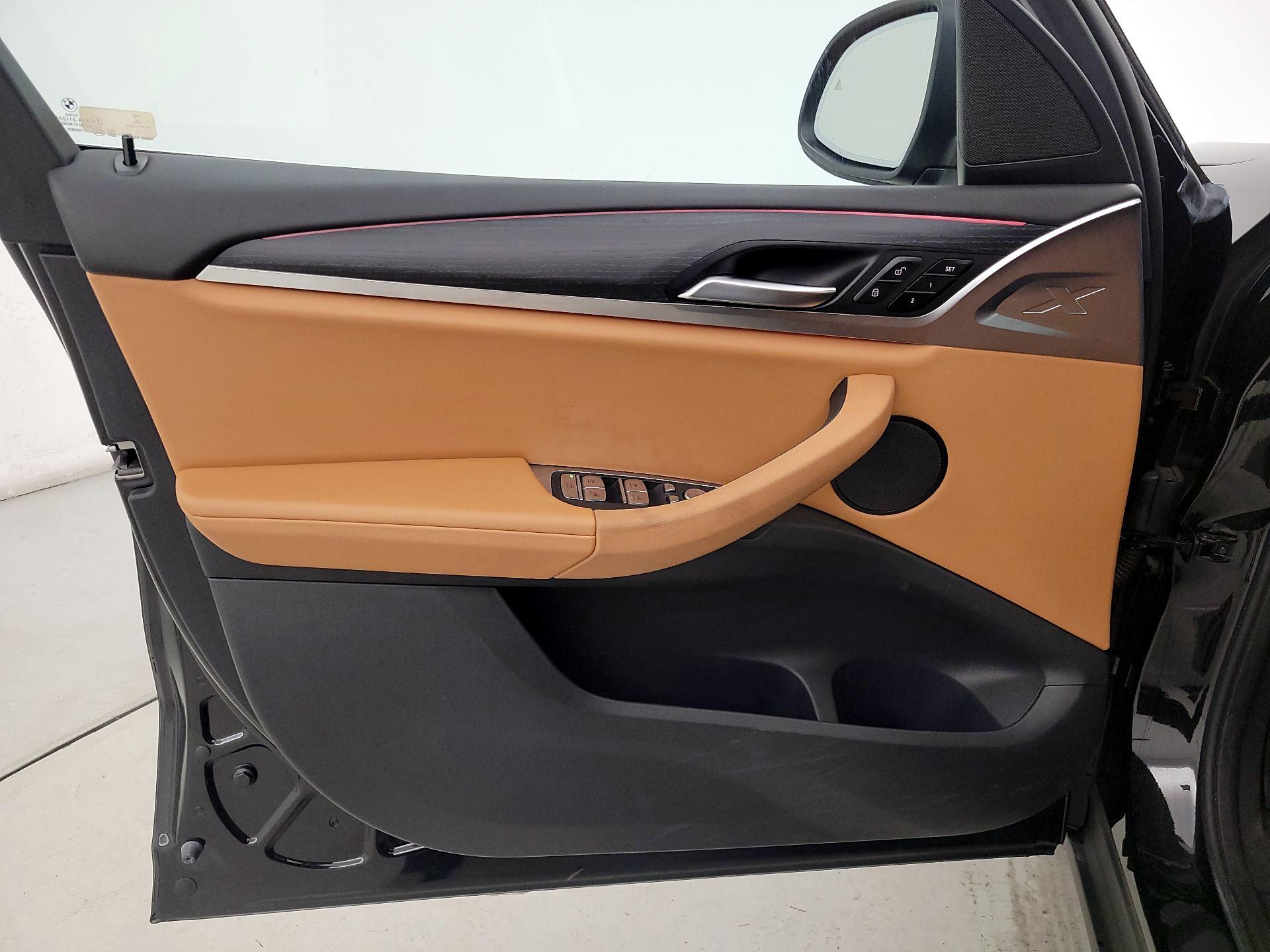 Thumbnail: 2022 BMW X3 - 12