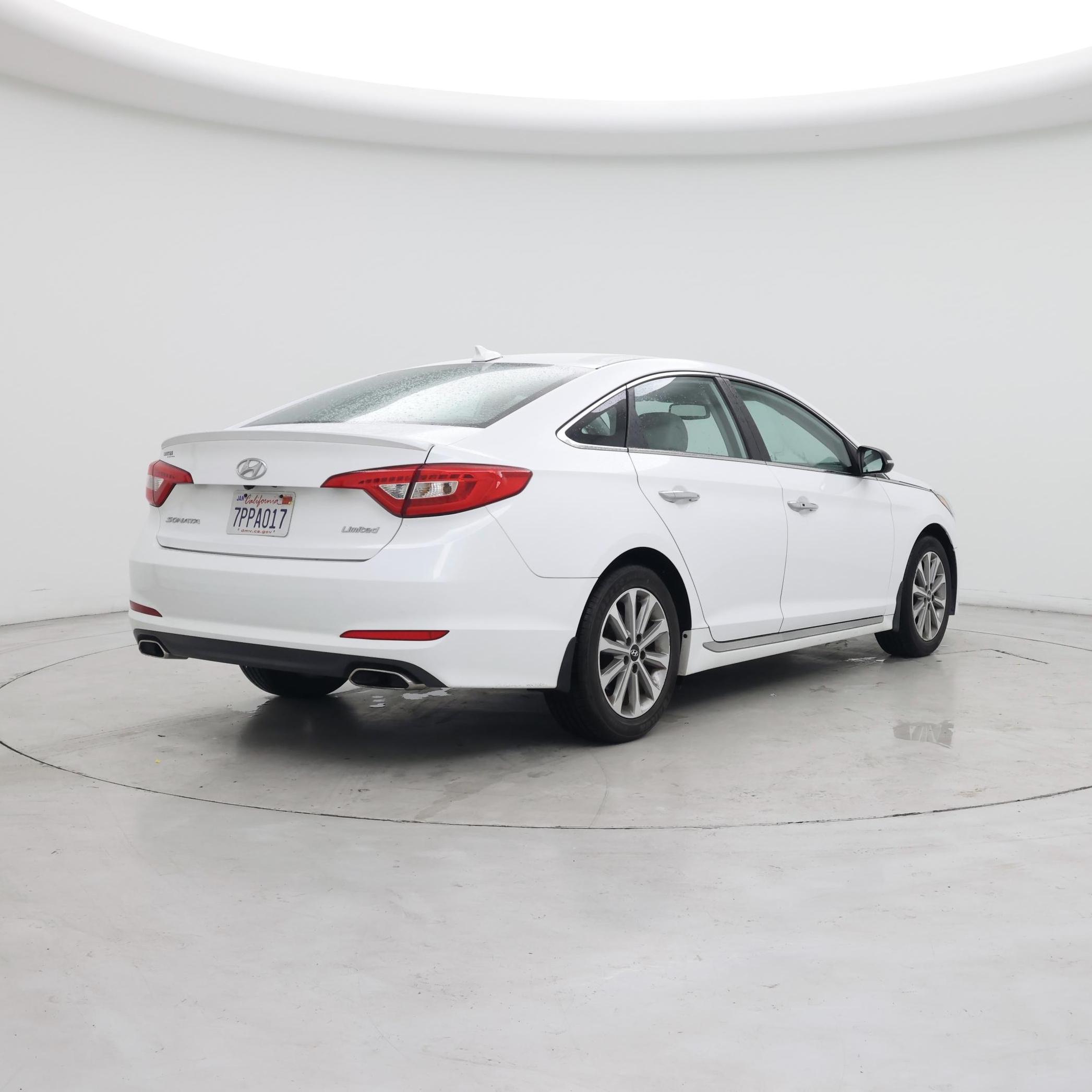 Thumbnail: 2016 Hyundai Sonata - 8