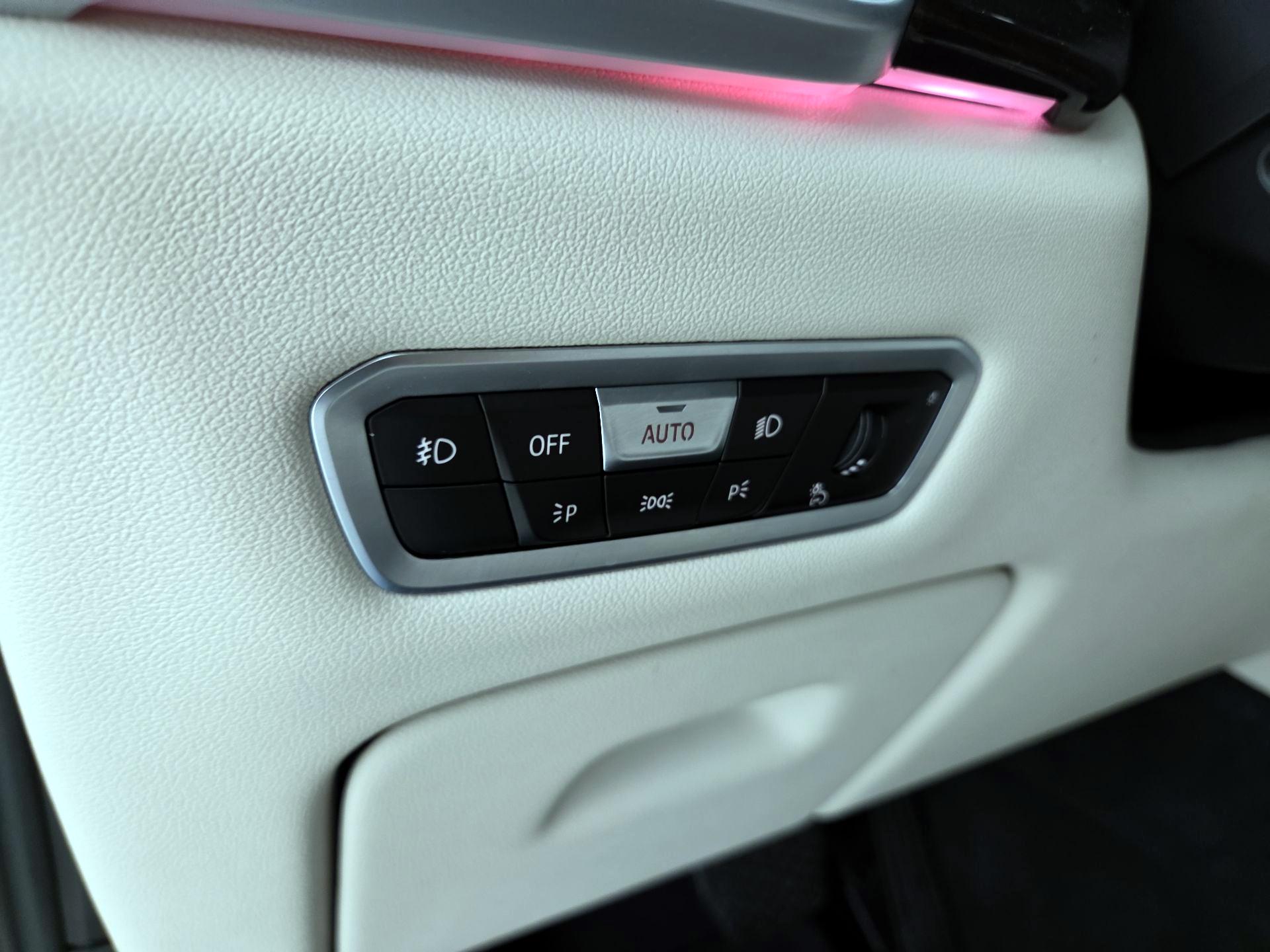 Thumbnail: 2020 BMW X5 - 13