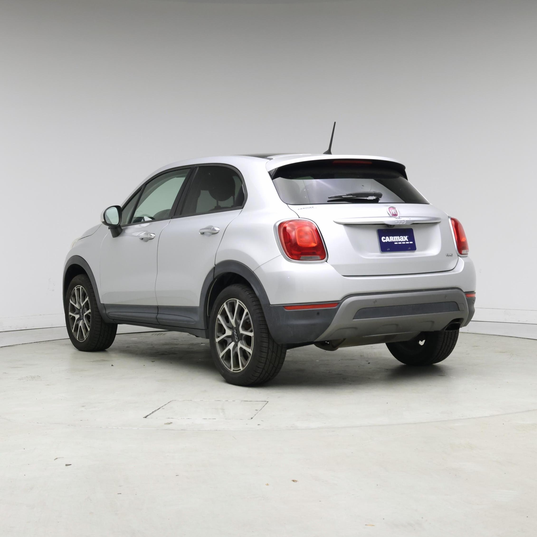 Thumbnail: 2016 Fiat 500X - 2