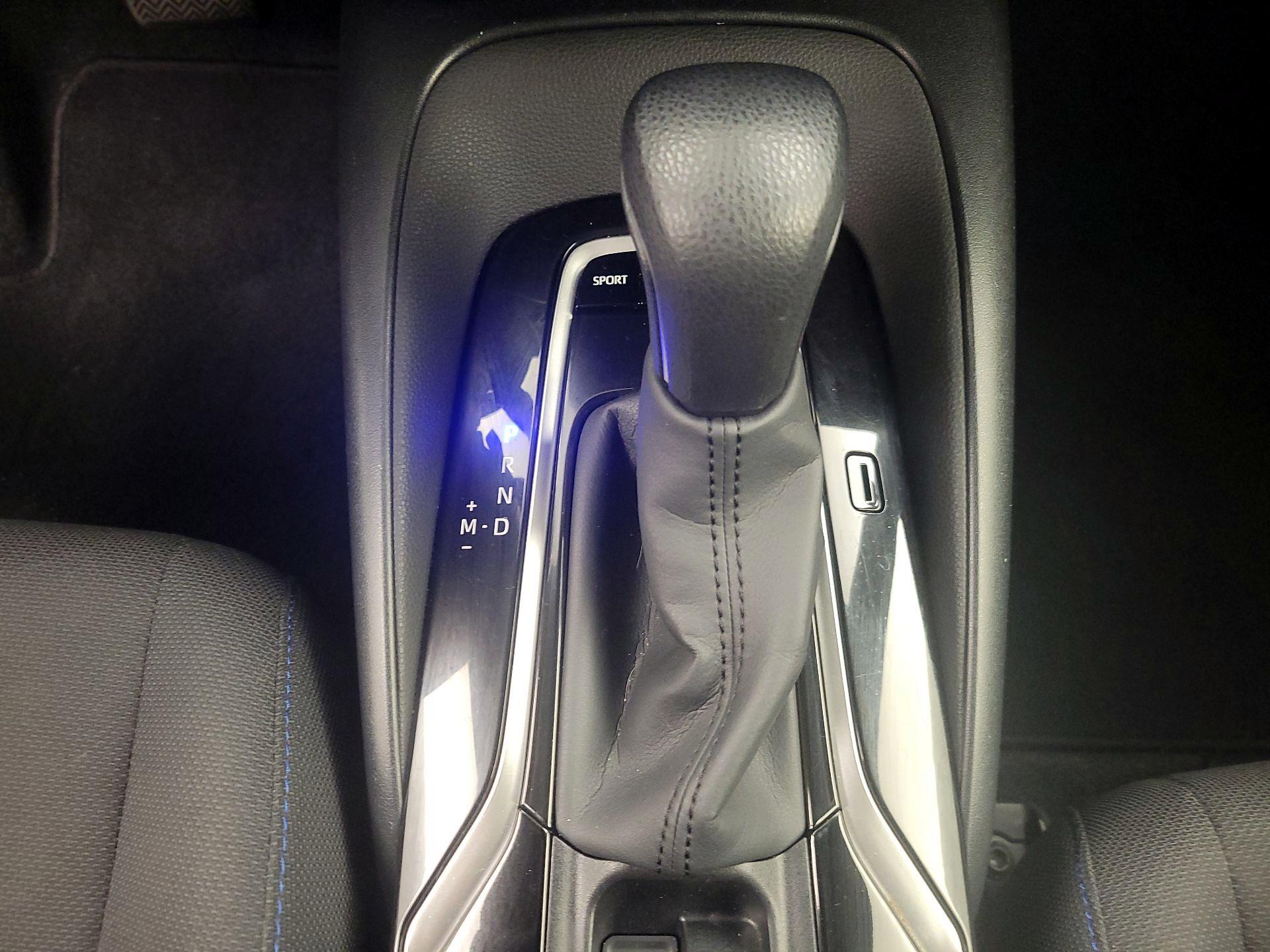 Thumbnail: 2021 Toyota Corolla - 16