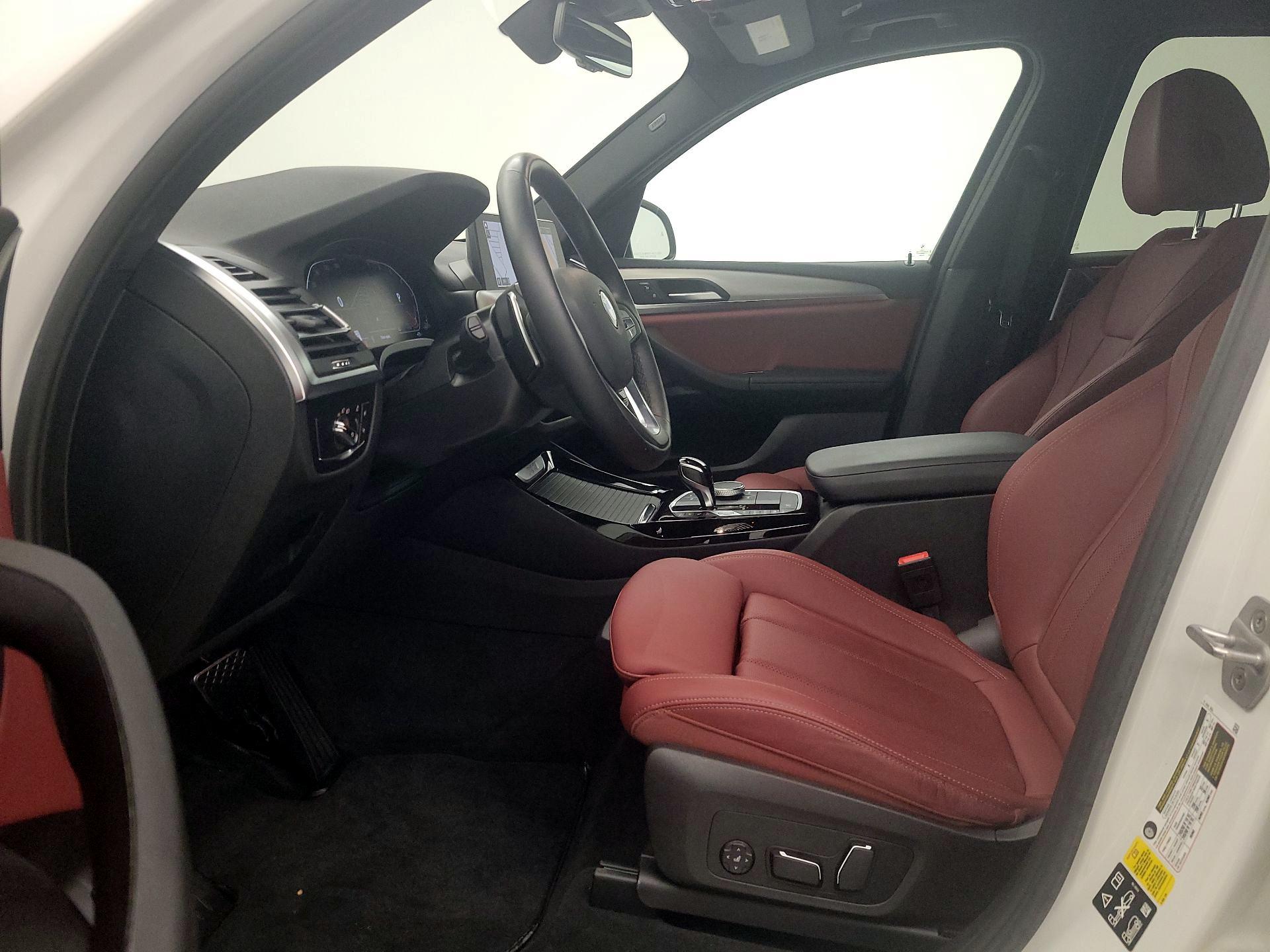 Thumbnail: 2024 BMW X3 - 11