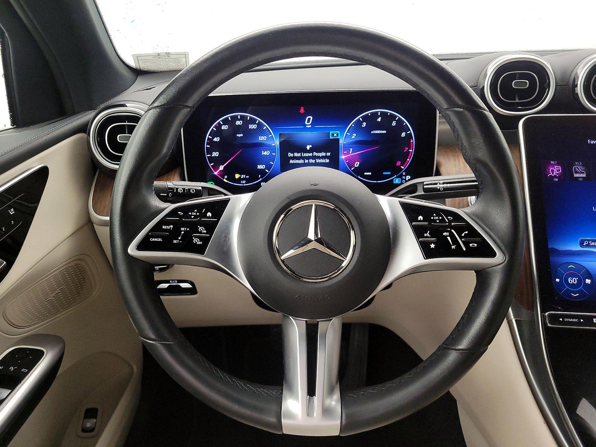 Thumbnail: 2024 Mercedes-Benz GLC - 10