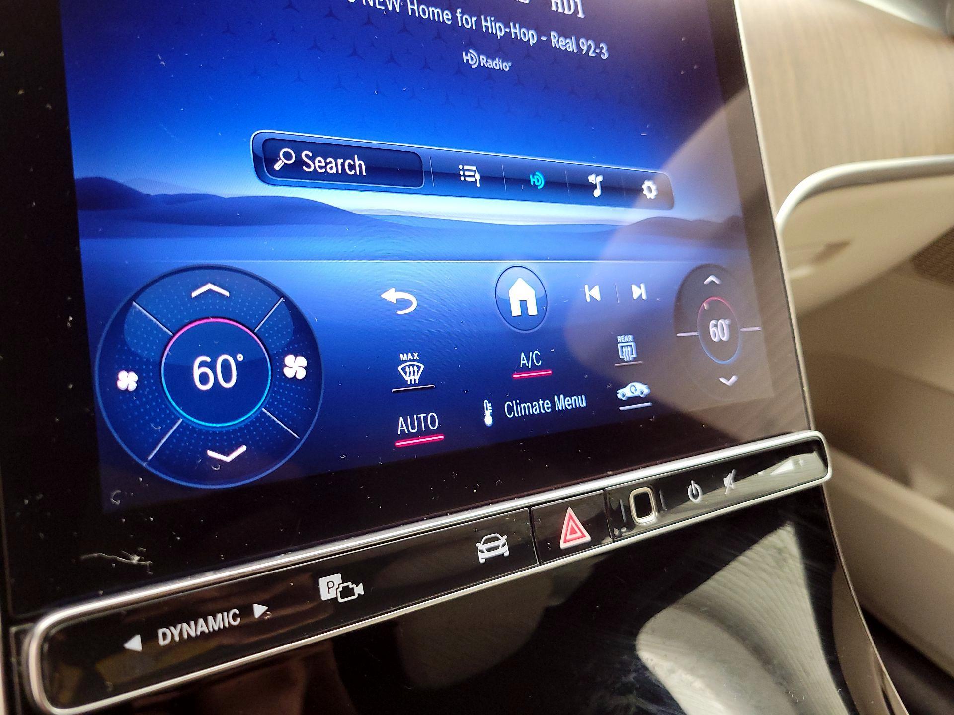 Thumbnail: 2024 Mercedes-Benz GLC - 16